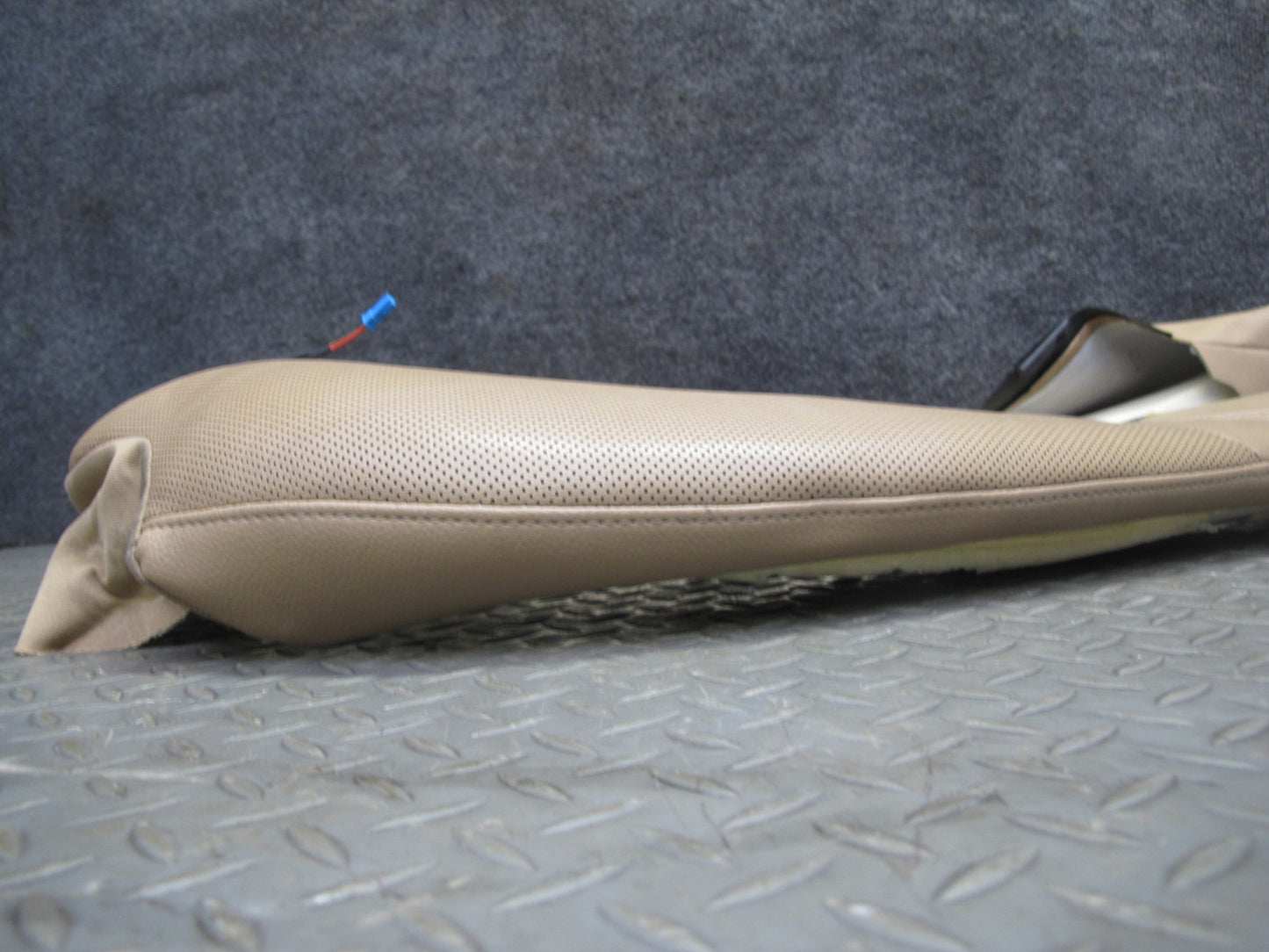 2010-2016 Porsche Panamera 970 Front Right Pass Side Upper Seat Cushion