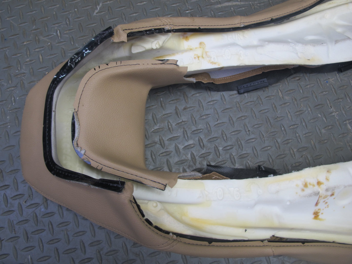 2010-2016 Porsche Panamera 970 Front Right Pass Side Upper Seat Cushion