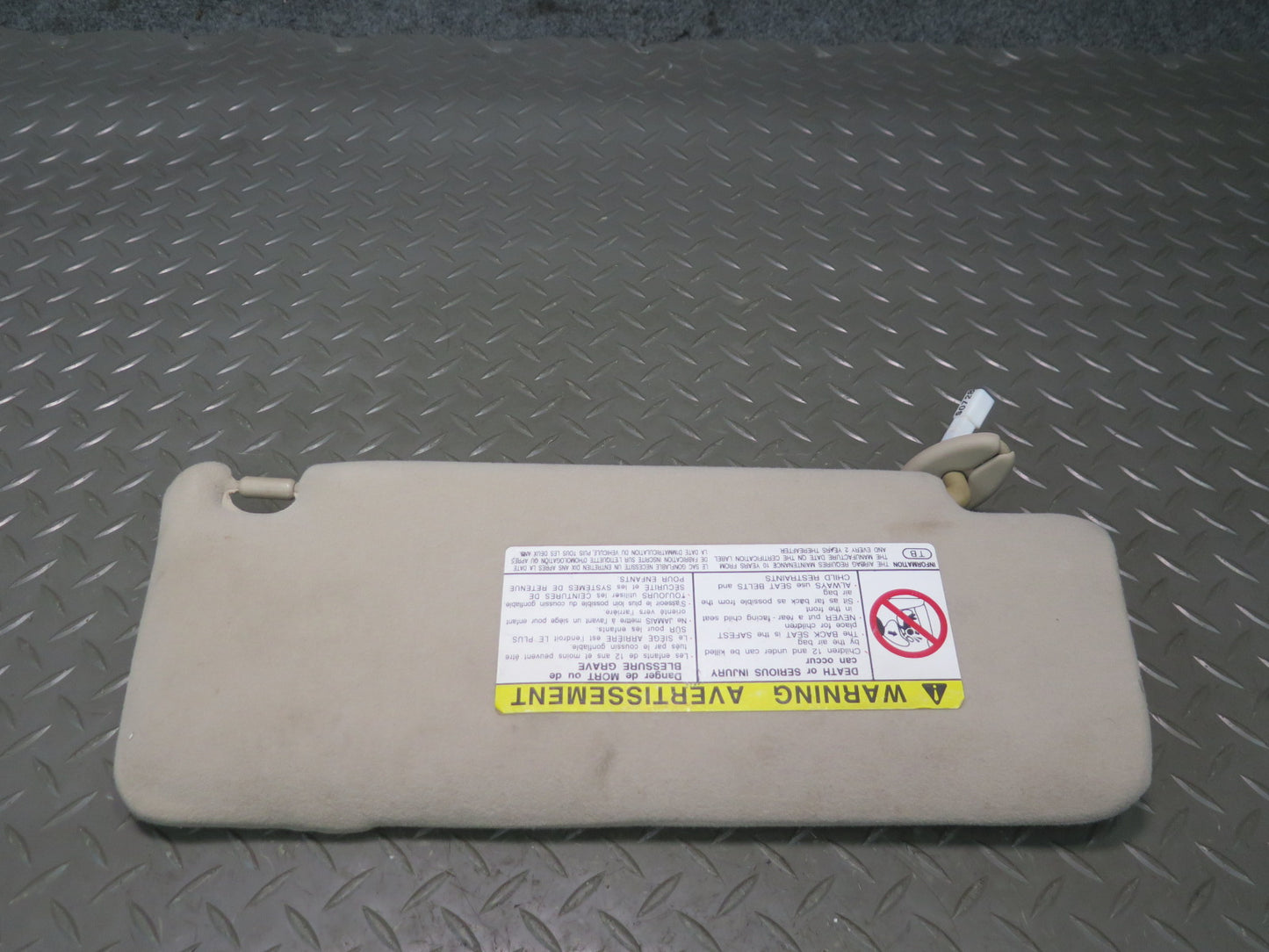 98-00 Lexus UCF20L LS400 Set of 2 Front Left & Right Sun Visor Ivory OEM