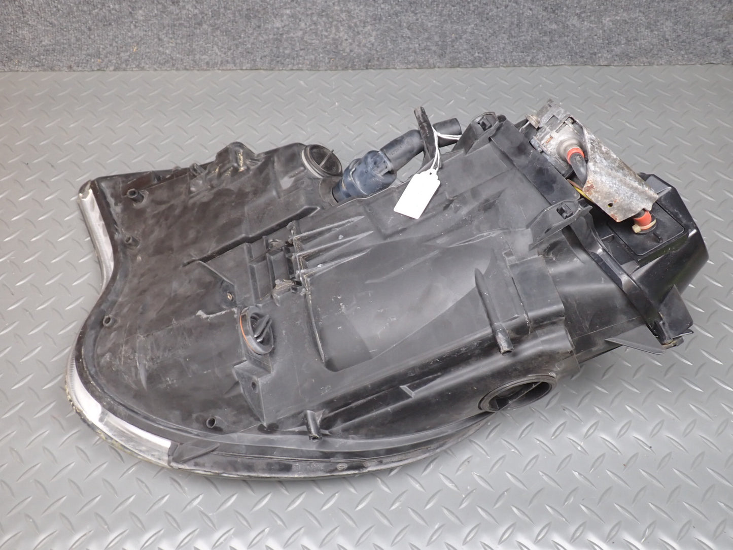 2002-2005 Porsche 911 996 Carrera Front Right Xenon HID Headlight Lamp w Ballast