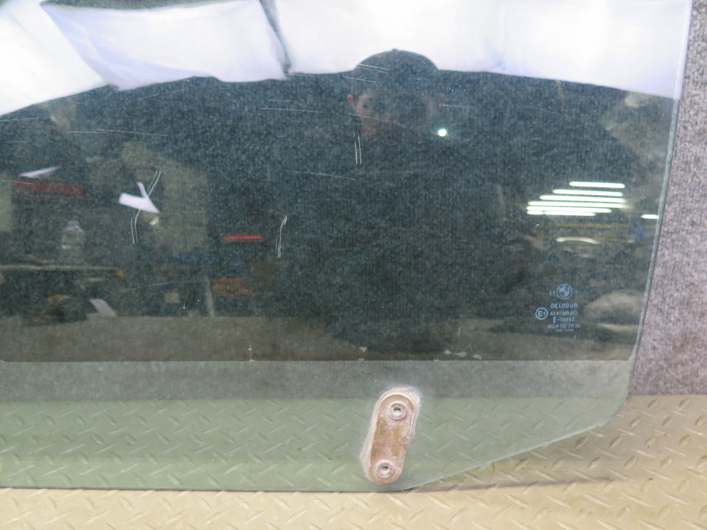 83-89 BMW E24 633CSI Front Left Driver Door Glass Window Tinted OEM