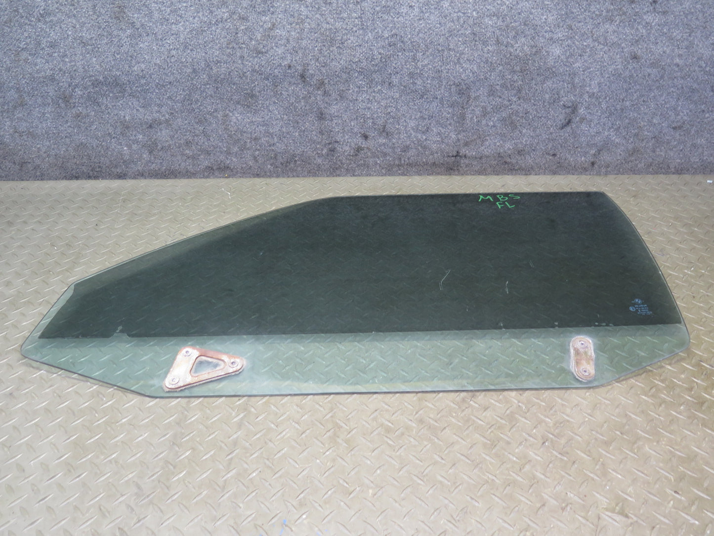 83-89 BMW E24 633CSI Front Left Driver Door Glass Window Tinted OEM