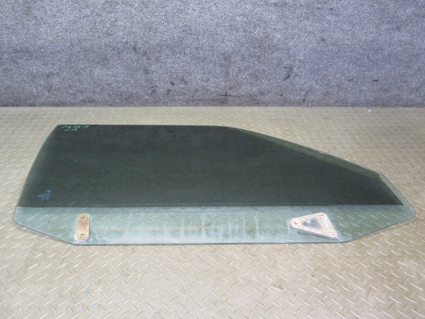 83-89 BMW E24 633CSI 635CSI Front Right Passenger Door Glass Window Tinted OEM