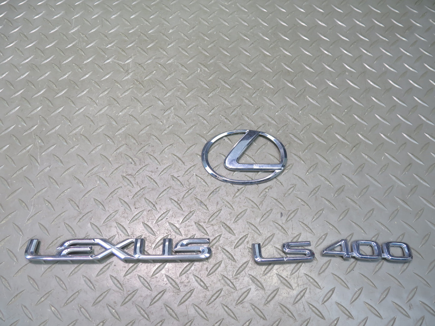 95-00 Lexus UCF20L LS400 Rear Trunk Lid Badge Emblem Logo Silver Set OEM