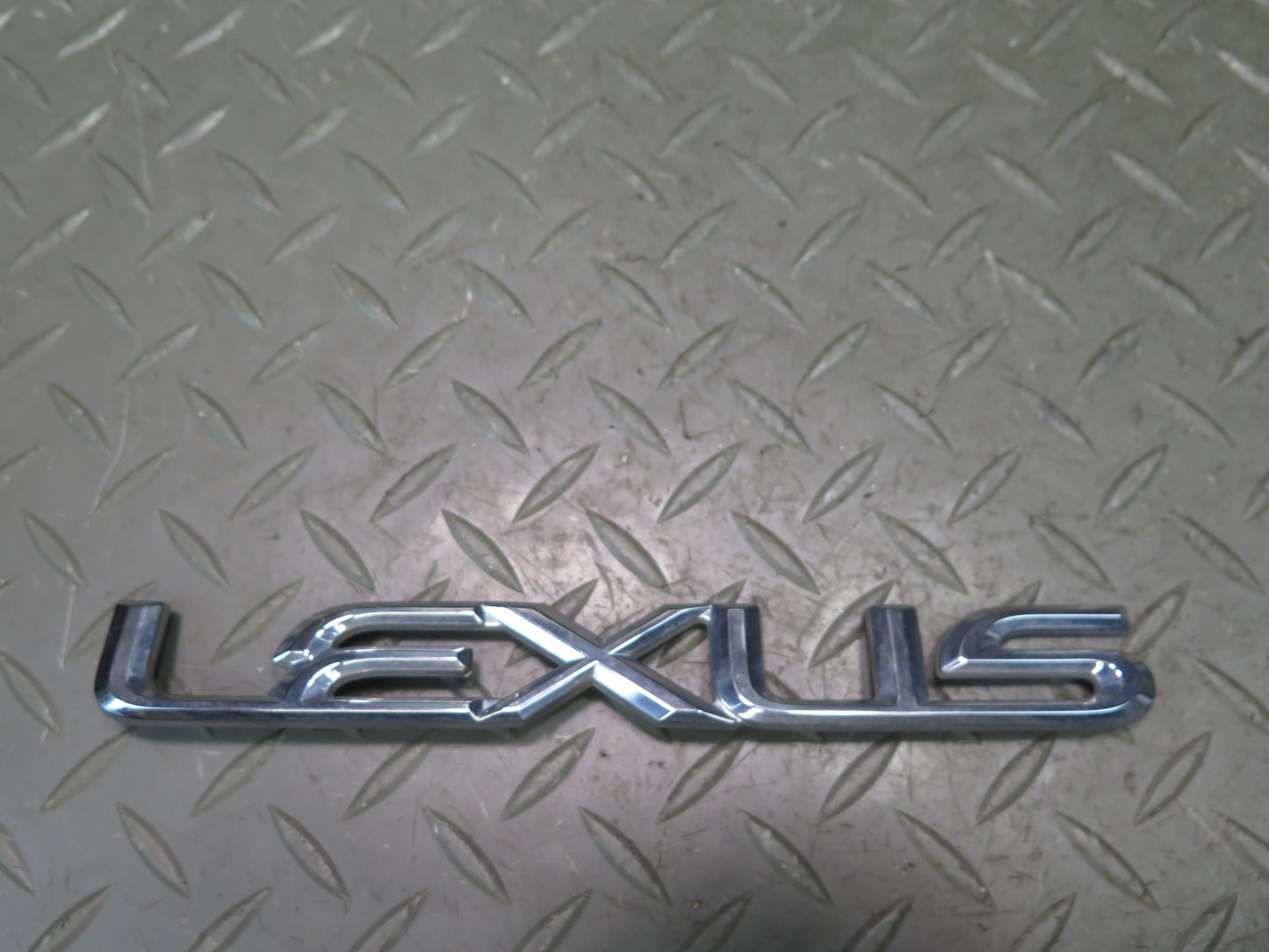 95-00 Lexus UCF20L LS400 Rear Trunk Lid Badge Emblem Logo Silver Set OEM