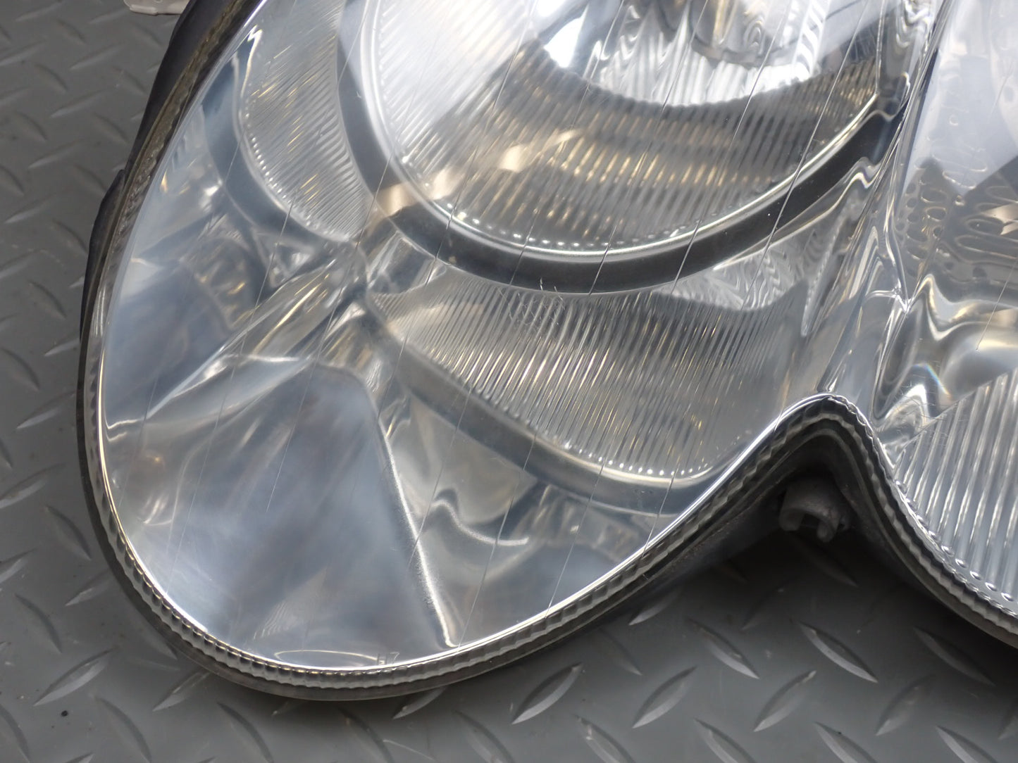 03-08 Mercedes R230 SL Front Left BI Xenon HID Headlight Lamp w Ballast OEM