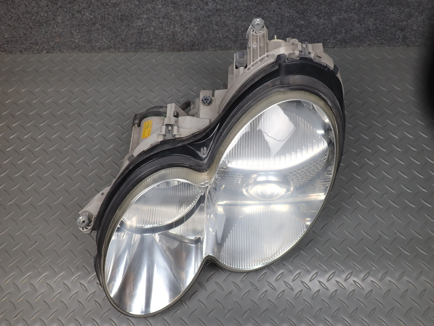 03-08 Mercedes R230 SL Front Left BI Xenon HID Headlight Lamp w Ballast OEM