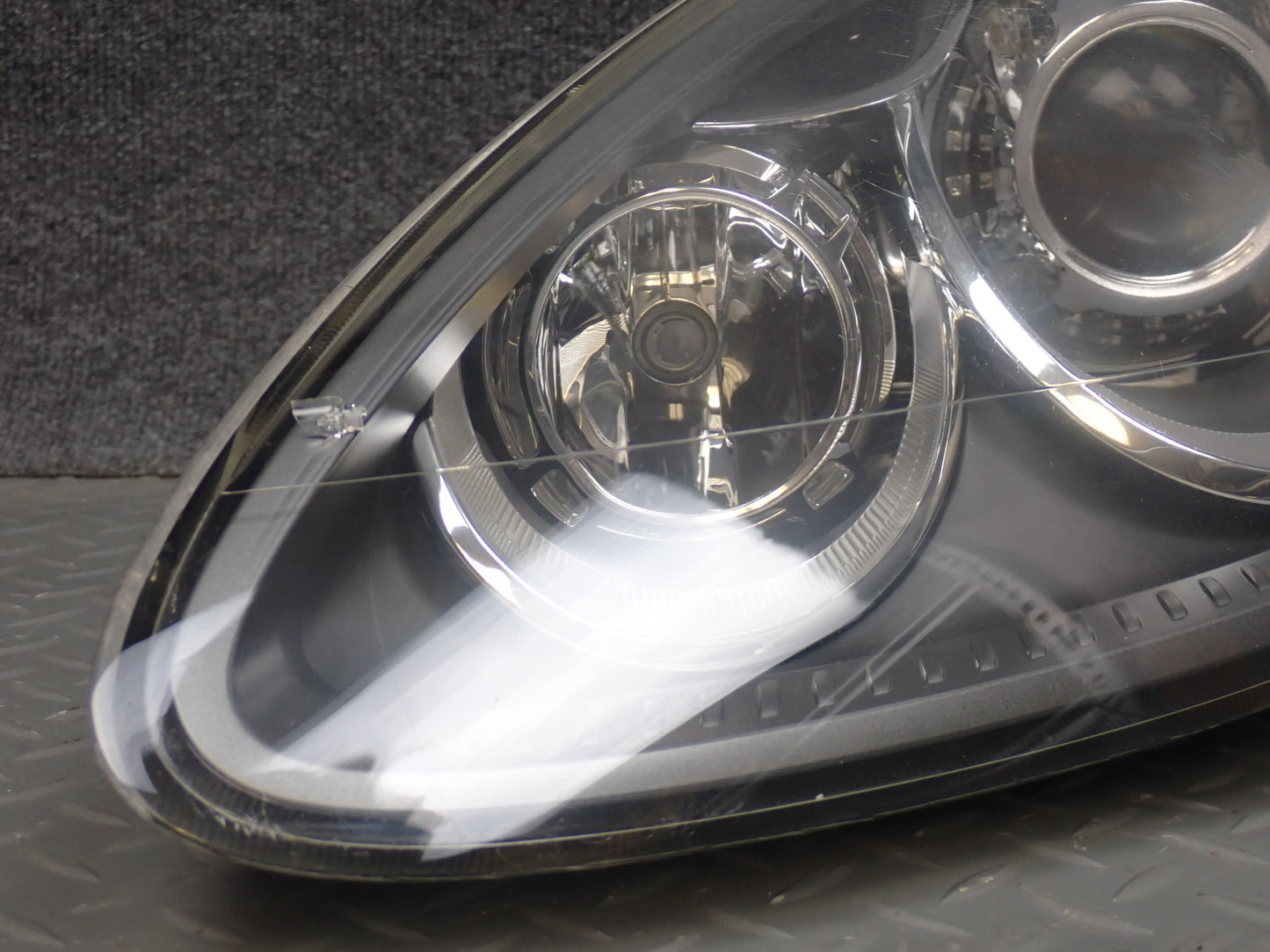 2011-2014 Porsche Cayenne 958 Front Left Xenon AFS HID Headlight Lamp