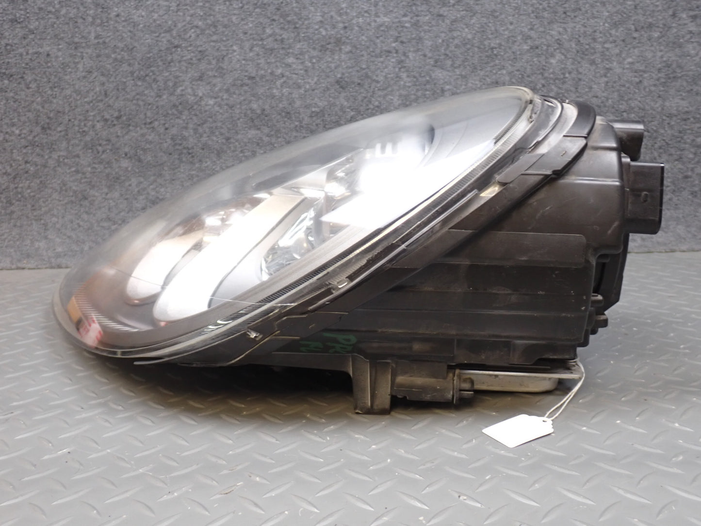2011-2014 Porsche Cayenne 958 Front Left Xenon AFS HID Headlight Lamp