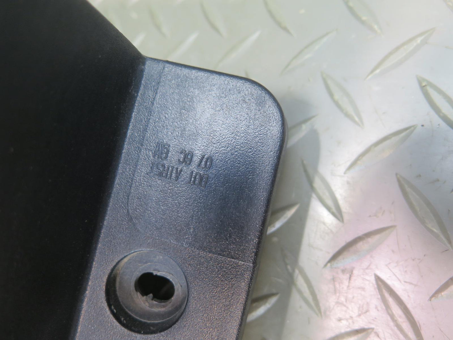 2007-2014 Cadillac Escalade Aftermarket Rear Left & Right Tail Light Lamp Set