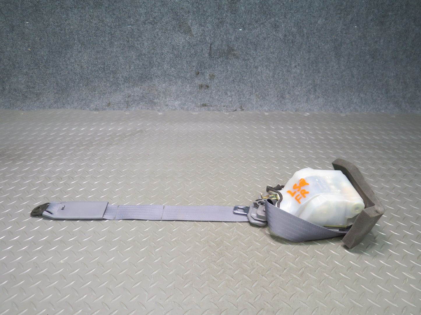 98-00 LEXUS LS400 UCF20L FRONT RIGHT & LEFT SIDE SEATBELT RETRACTOR SET OEM