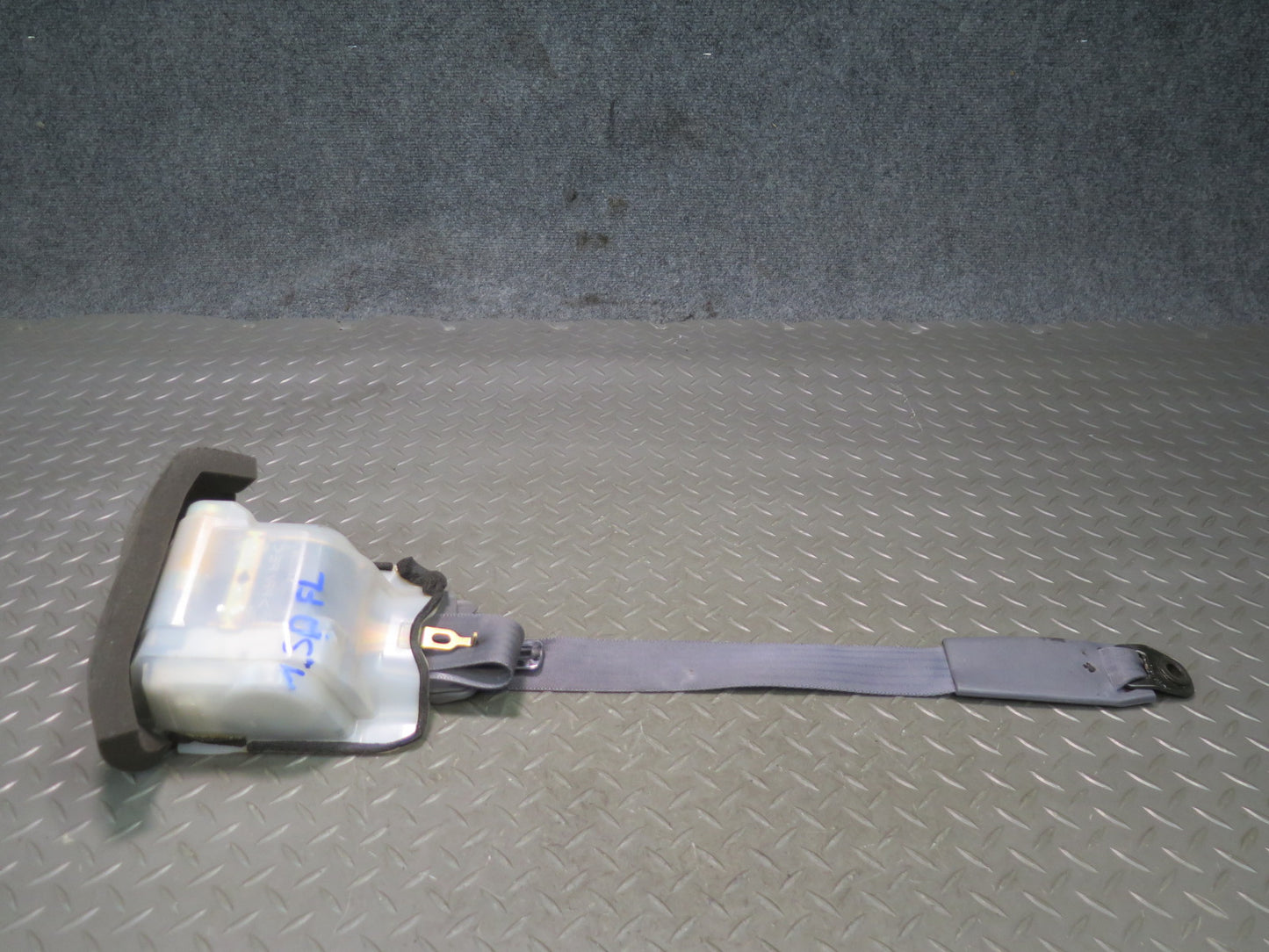 98-00 LEXUS LS400 UCF20L FRONT RIGHT & LEFT SIDE SEATBELT RETRACTOR SET OEM