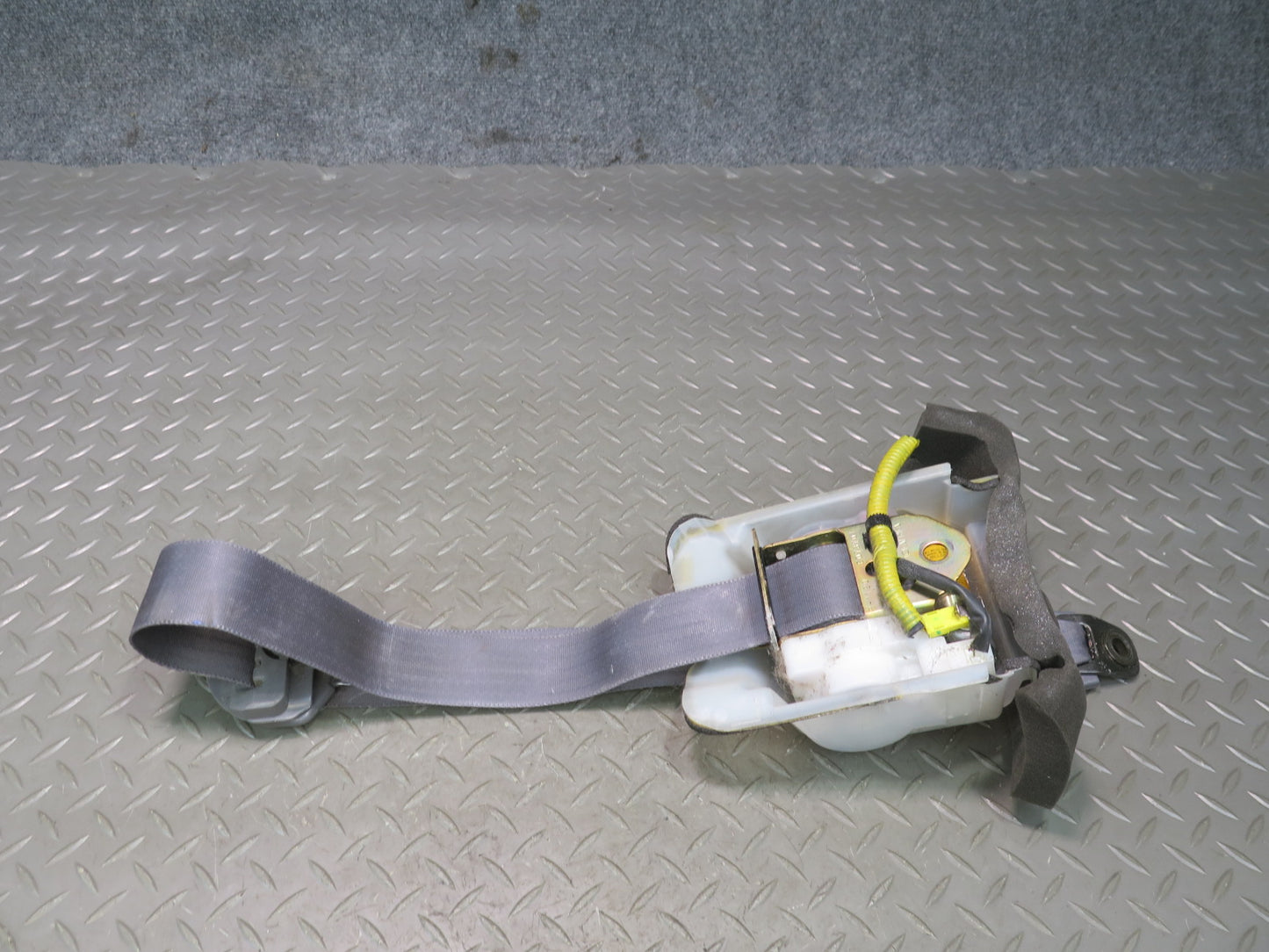 98-00 LEXUS LS400 UCF20L FRONT RIGHT & LEFT SIDE SEATBELT RETRACTOR SET OEM
