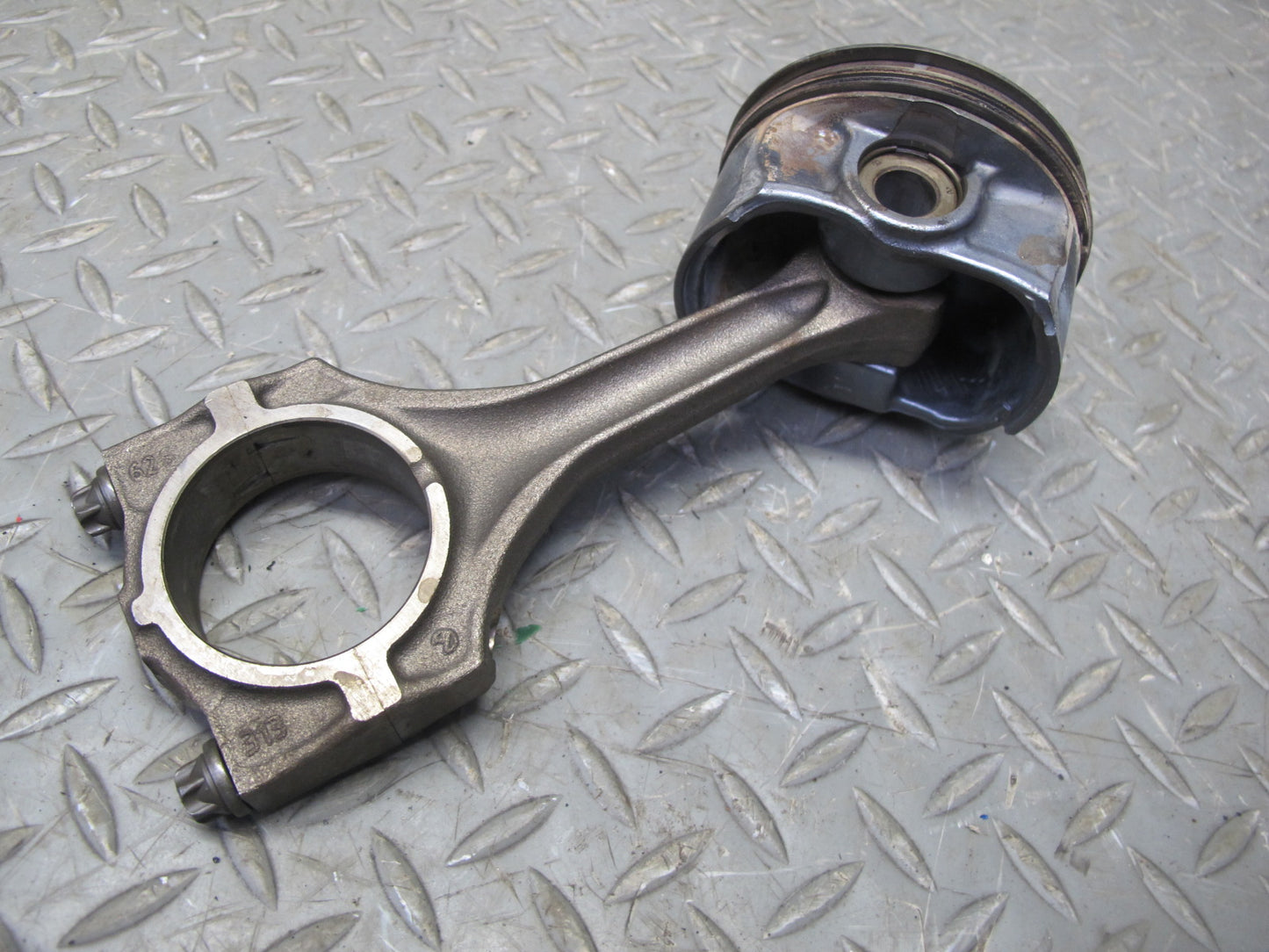 01-06 BMW E46 330CI M54 3.0L Set of 5 Engine Motor Piston w Connecting Rod OEM