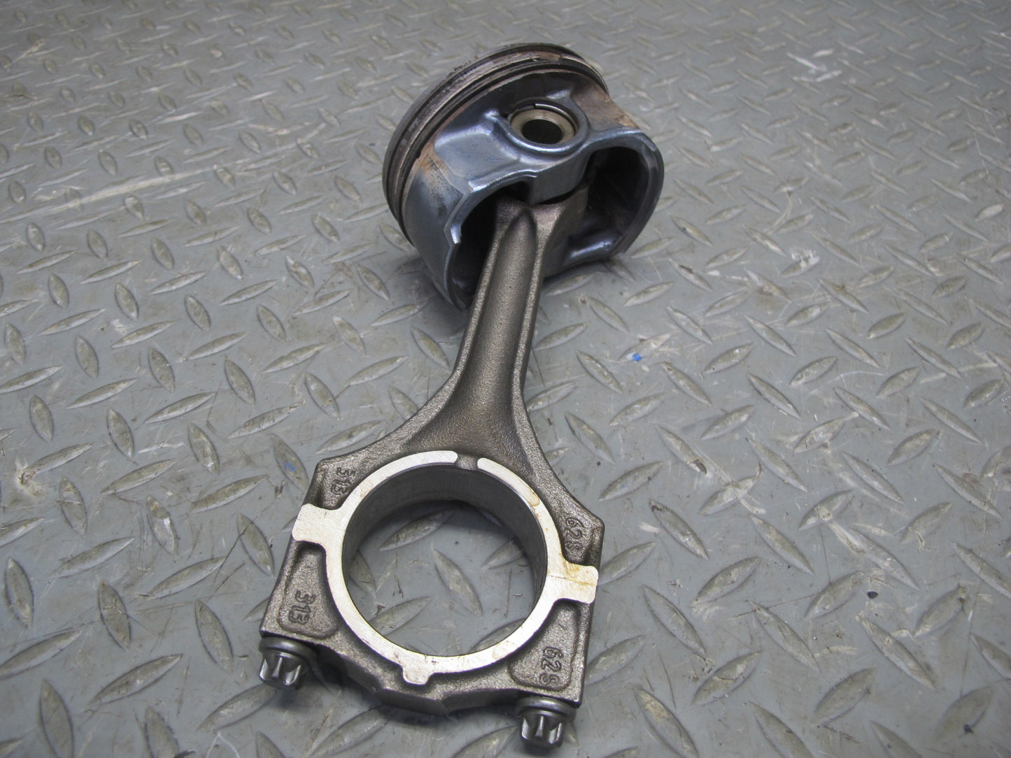 01-06 BMW E46 330CI M54 3.0L Set of 5 Engine Motor Piston w Connecting Rod OEM