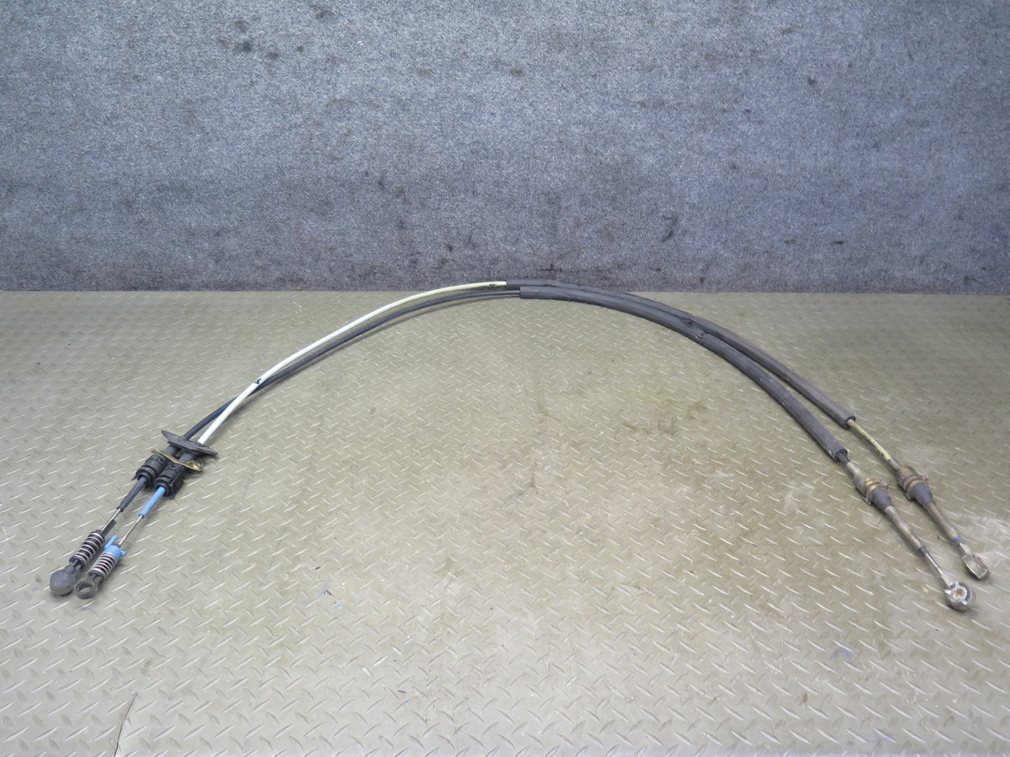 2000-2004 Porsche Boxster 986 5 Speed Manual Transmission Shifter Cable