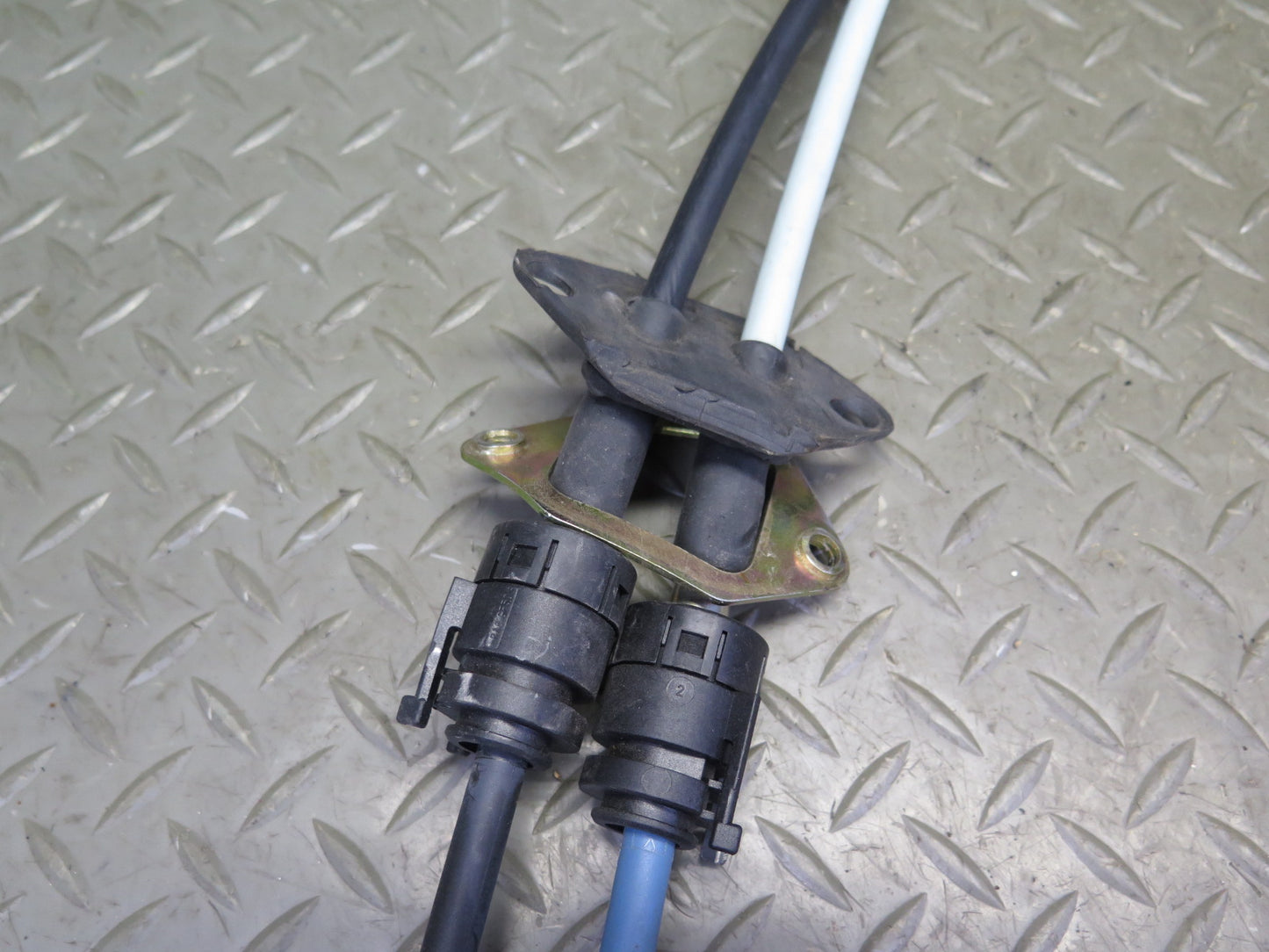 2000-2004 Porsche Boxster 986 5 Speed Manual Transmission Shifter Cable