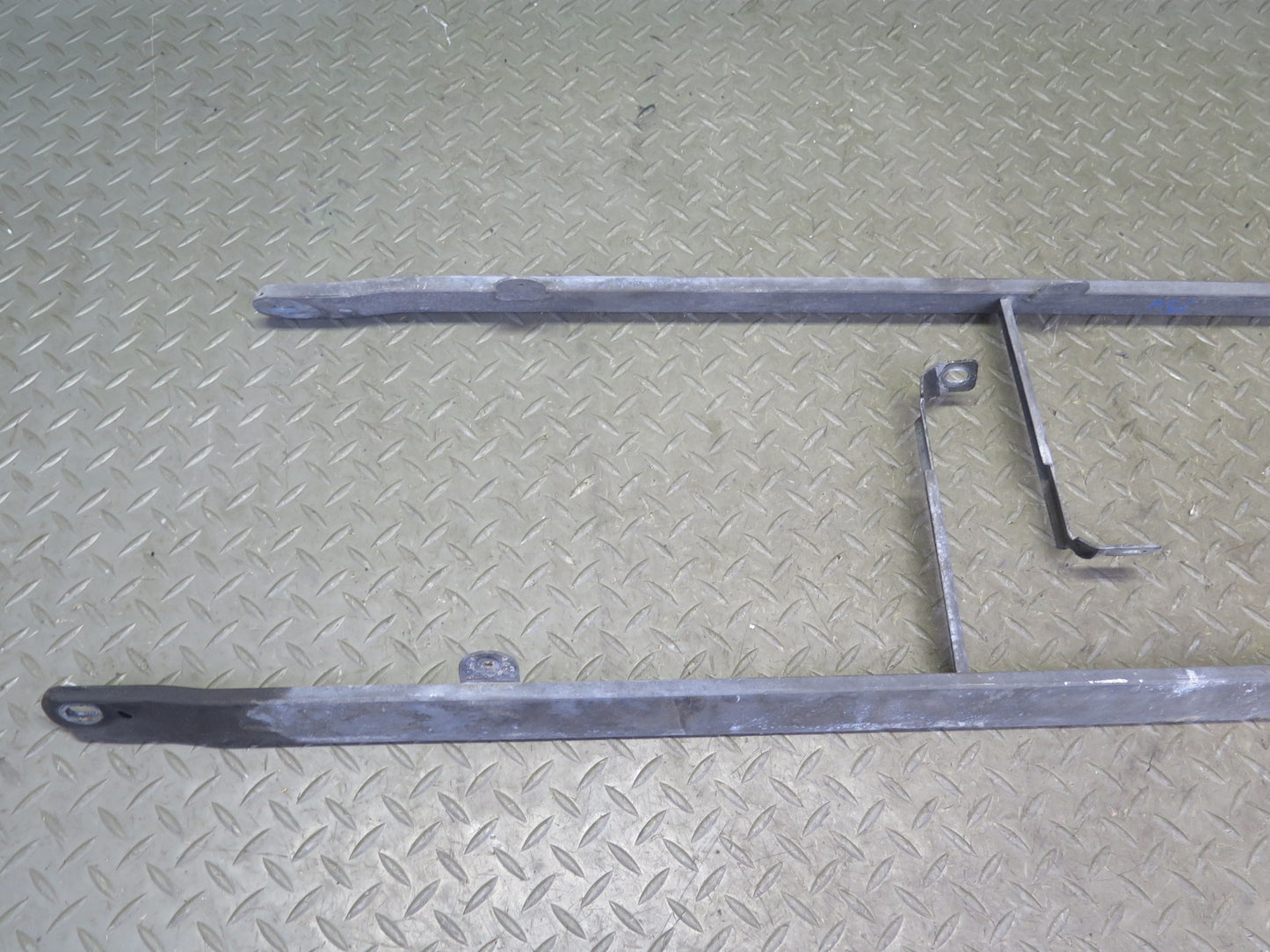 03-08 BMW E85 Z4 Set of 2 Rear Suspension Subframe Support Rail Bracket OEM