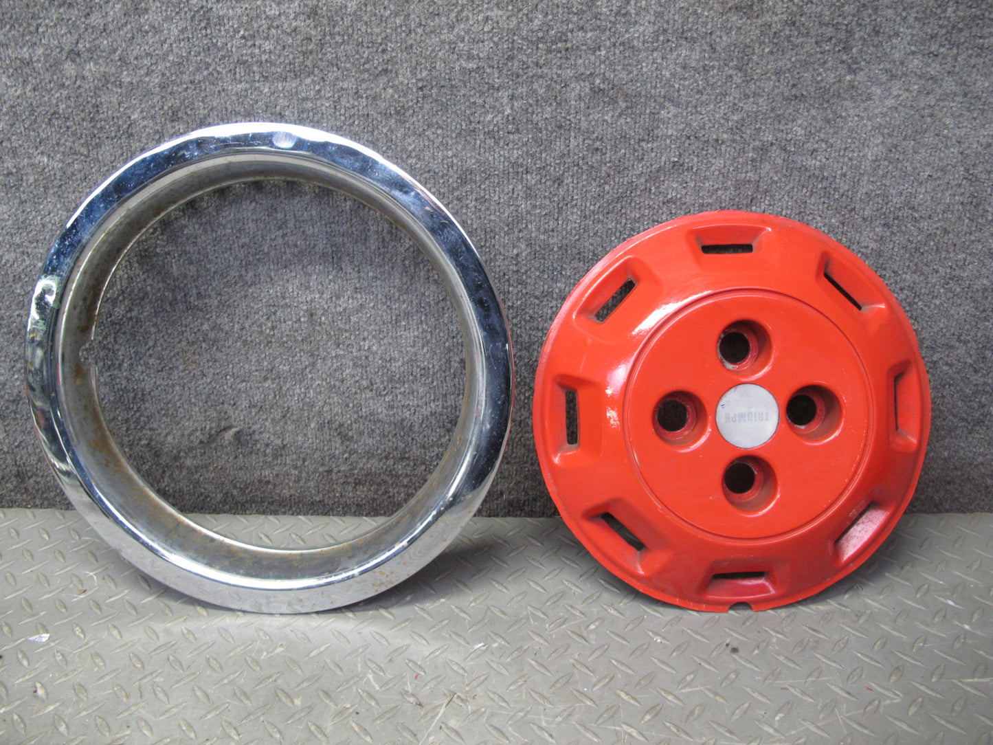 75-82 Triumph TR7 Set of 3 Wheel 13" Hubcap Trim Cover w Bolts OEM