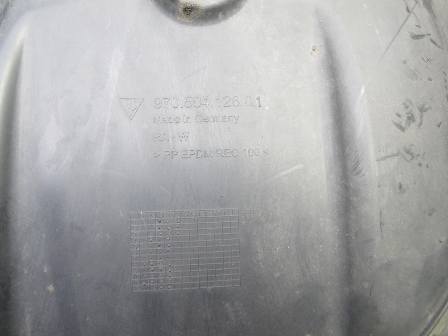 2010-2016 Porsche Panamera 970 Front Right Fender Liner Splash Shield Guard