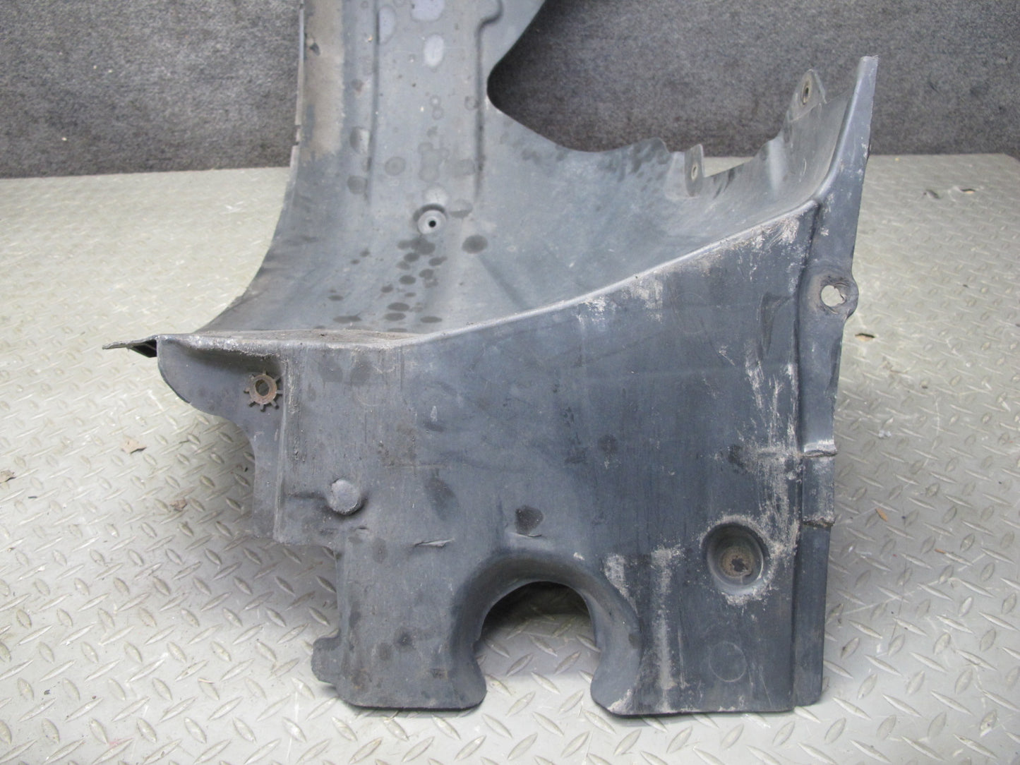 2010-2016 Porsche Panamera 970 Front Right Fender Liner Splash Shield Guard