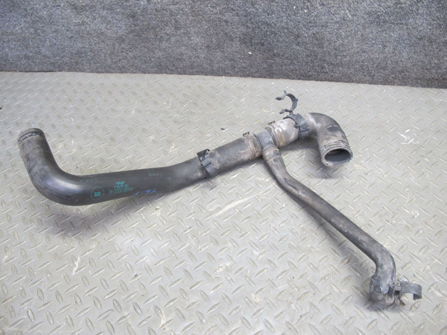 02-03 VW Eurovan T4 2.8L AXK Engine Radiator Coolant Hose Pipe Line Set OEM