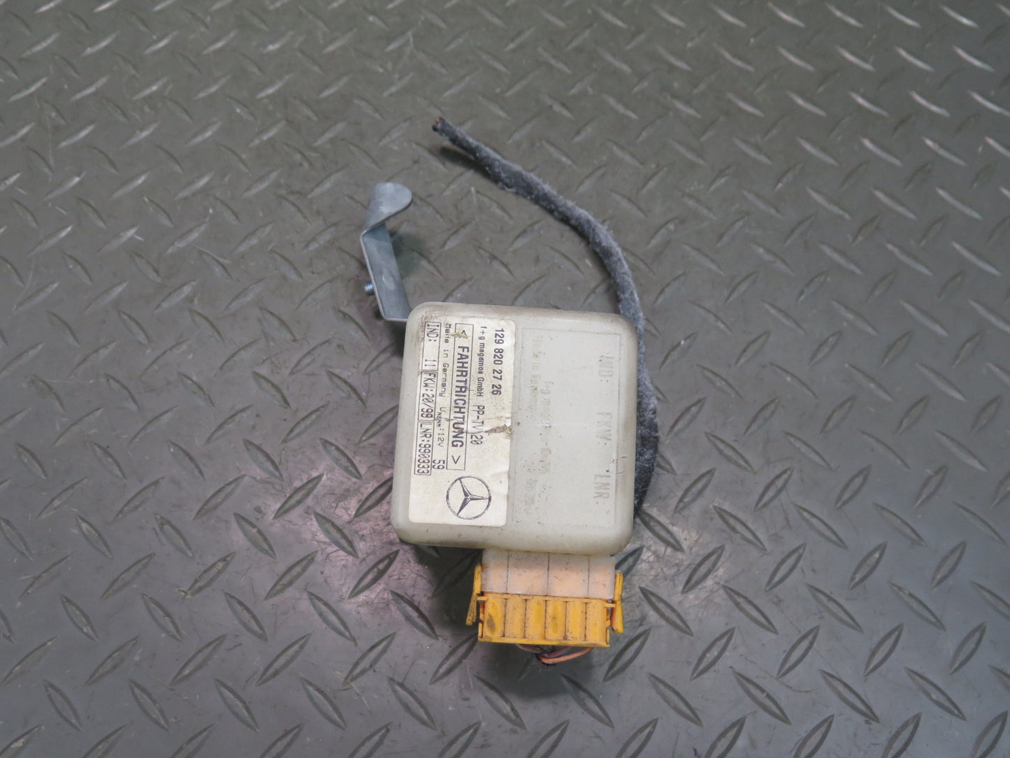 94-02 Mercedes R129 Sl-class Anti Theft Alarm Module 1298202726 OEM