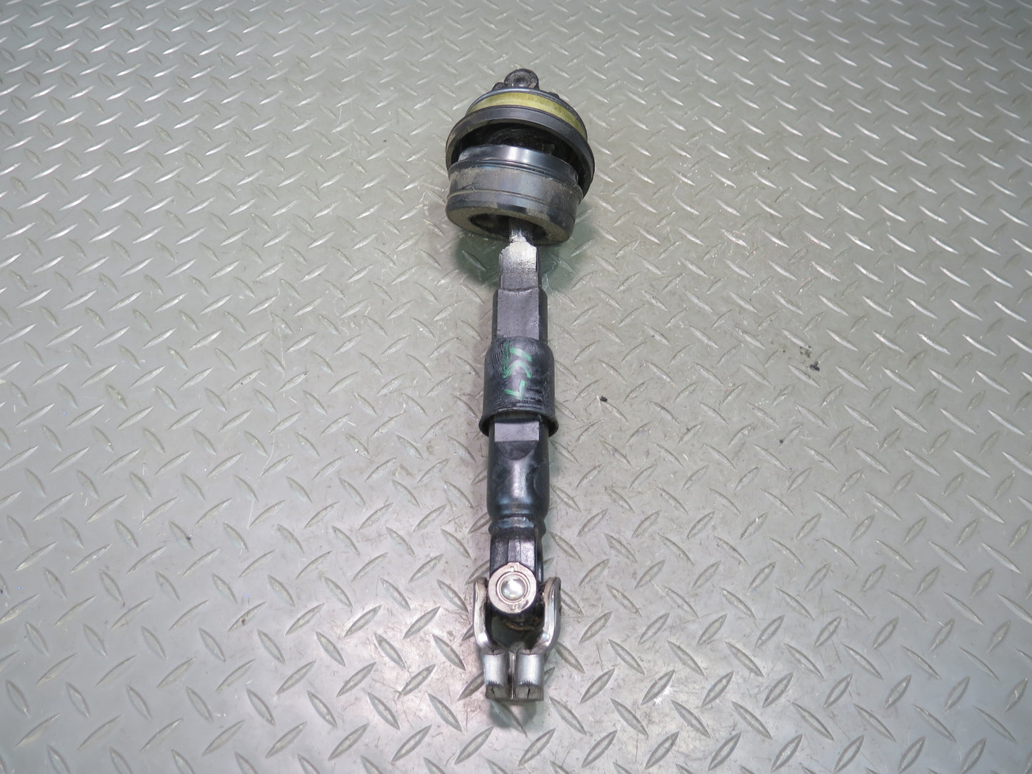 99-00 Lexus UCF20L LS400 Steering Column Intermediate Linkage U Joint Shaft OEM