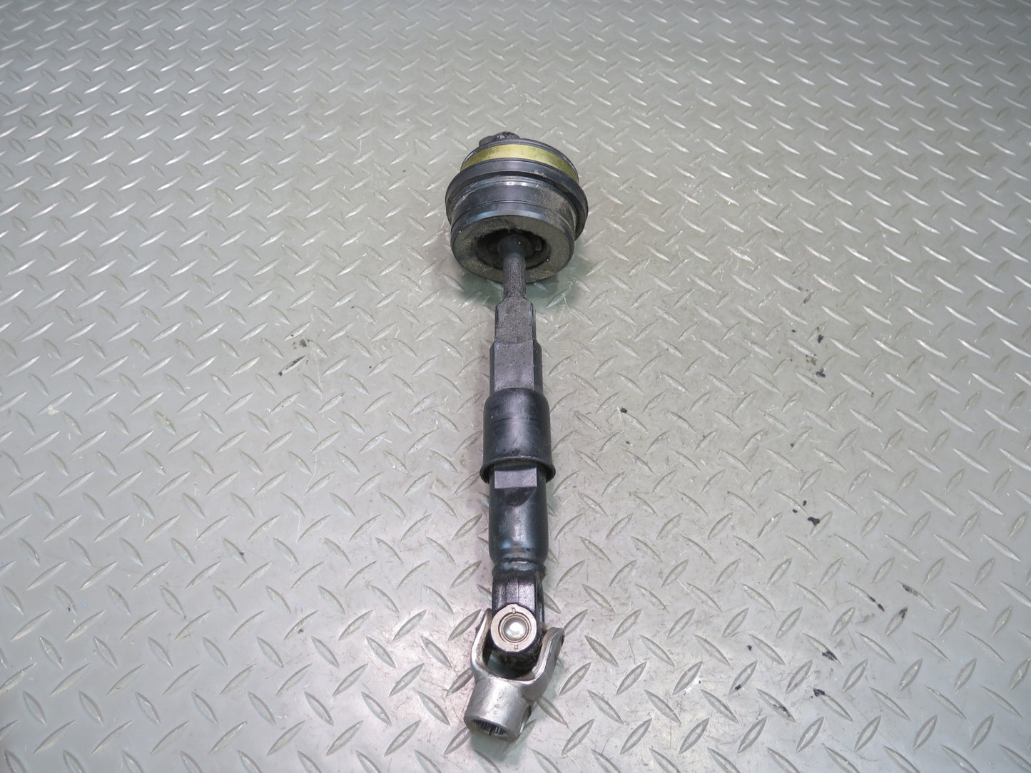 99-00 Lexus UCF20L LS400 Steering Column Intermediate Linkage U Joint Shaft OEM