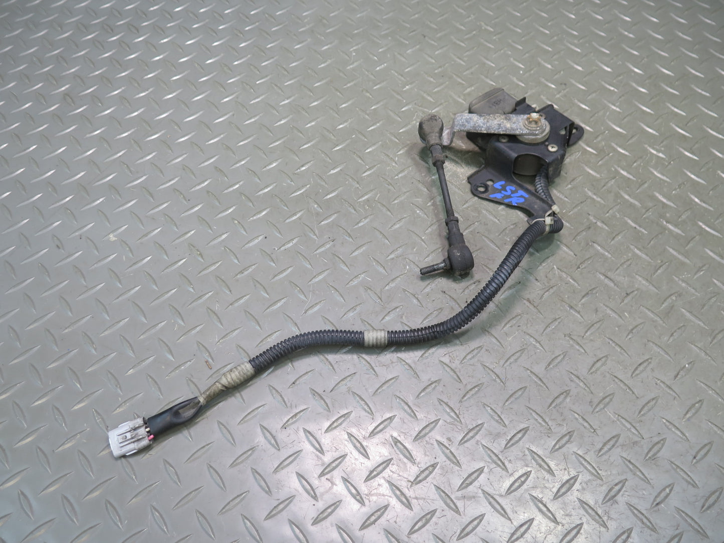 98-00 Lexus UCF20L LS400 Front Right Suspension Height Sensor Module OEM