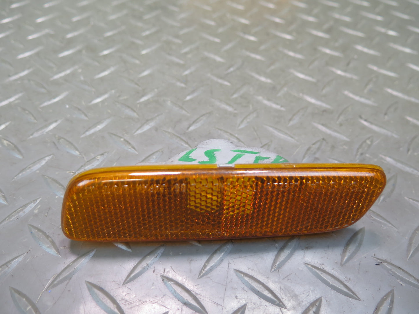 98-00 Lexus UCF20L LS400 Front Bumper Left Right Side Marker Light Lamp Set OEM