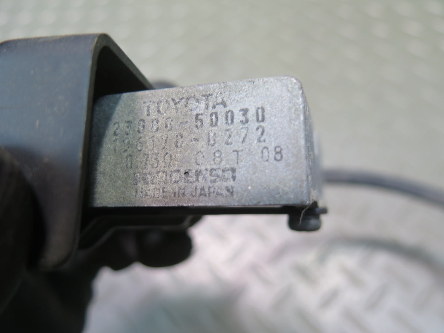 95-00 Lexus UCF20L LS400 Fuel Pump Resistor Module 23080-50030 OEM