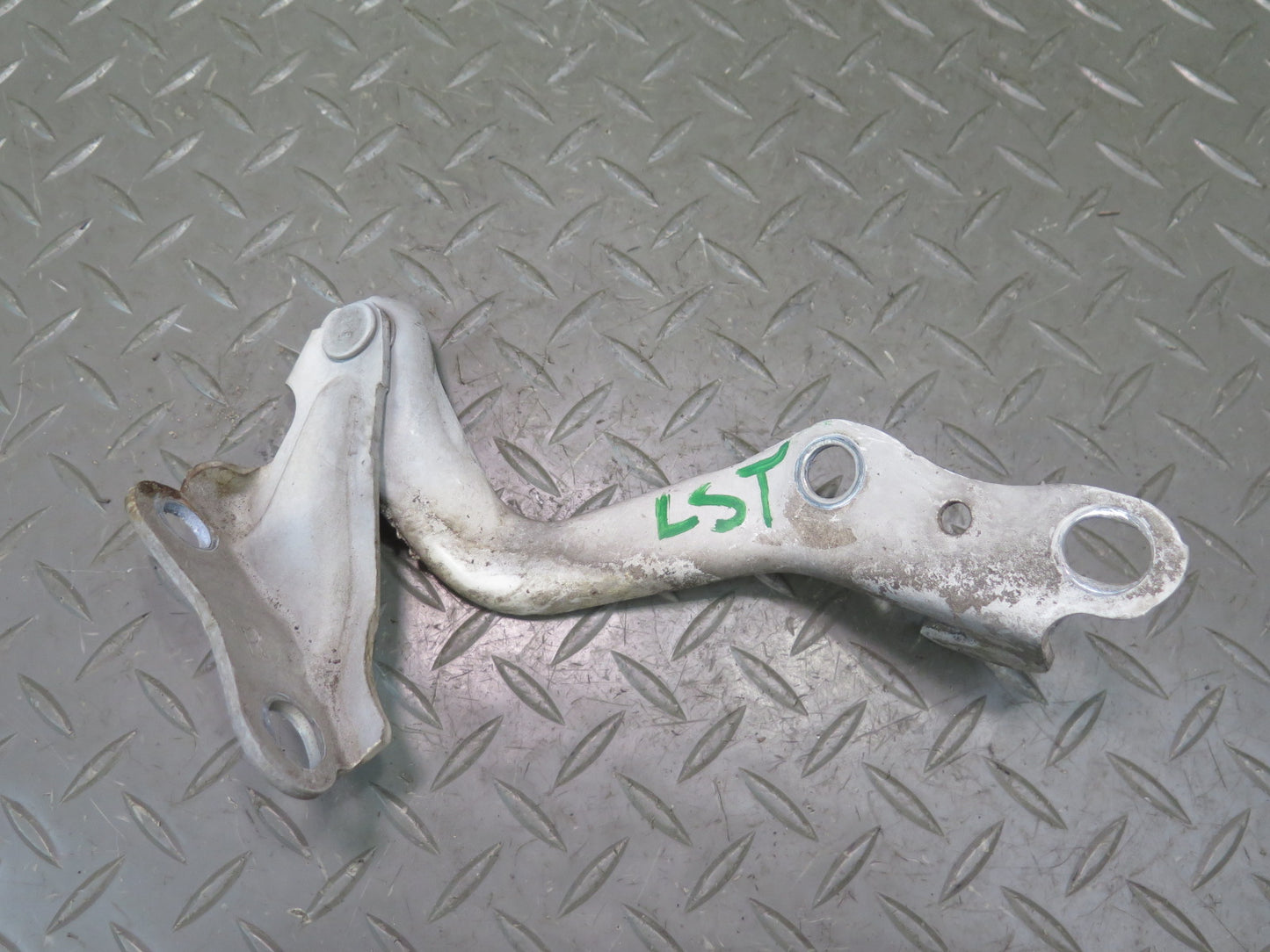 95-00 Lexus LS400 UCF20L Set of 2 Front Left & Right Hood Hinge White OEM