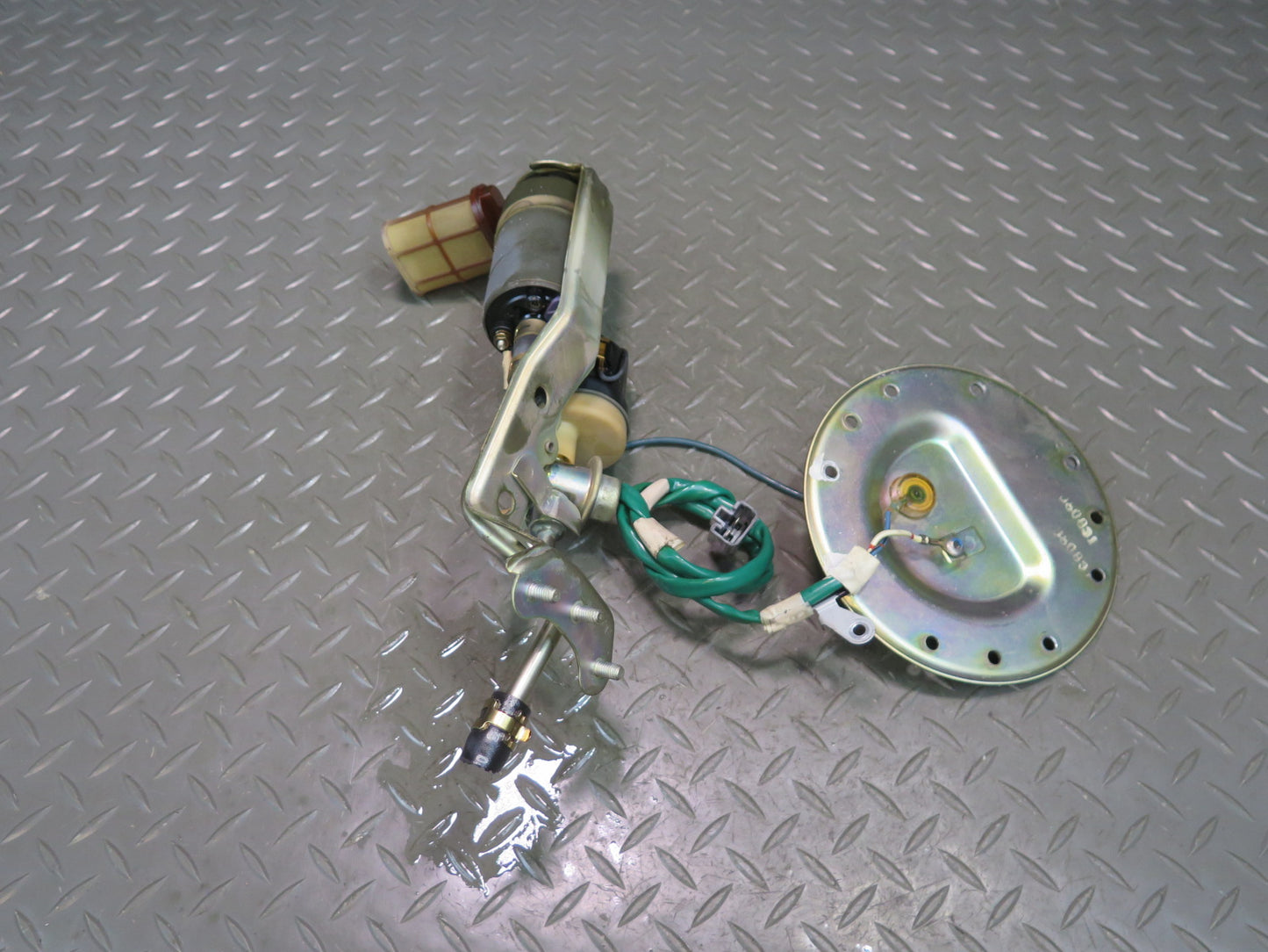 98-99 Lexus UCF20L LS400 1UZFE Set of 2 Fuel Pump Level Sensor Sending Unit OEM