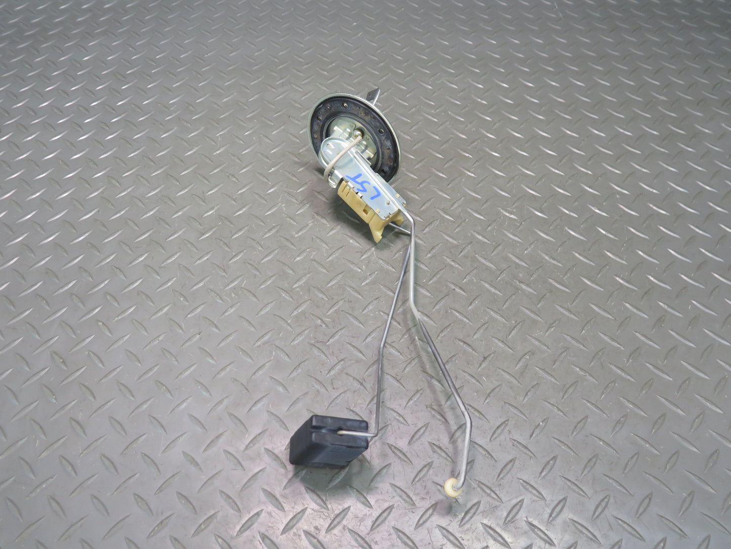 98-99 Lexus UCF20L LS400 1UZFE Set of 2 Fuel Pump Level Sensor Sending Unit OEM