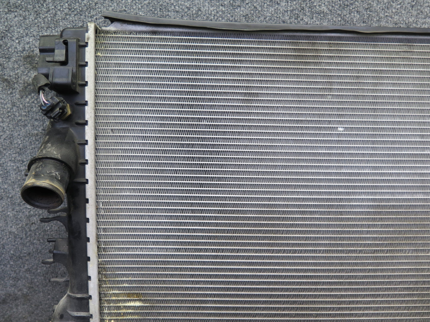 2014-2020 Maserati Ghibli M157 SQ4 3.0L Engine Water Cooling Radiator