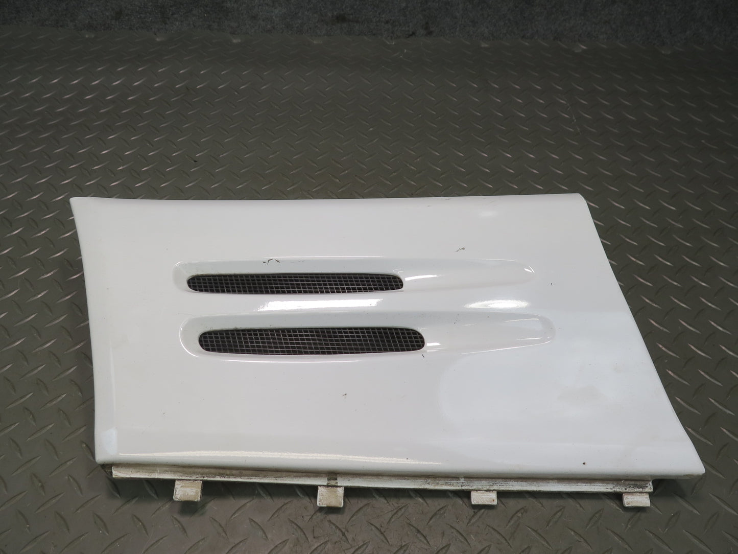 94-02 Mercedes R129 SL Front Left Fender Trim Molding Panel 1296901740 OEM