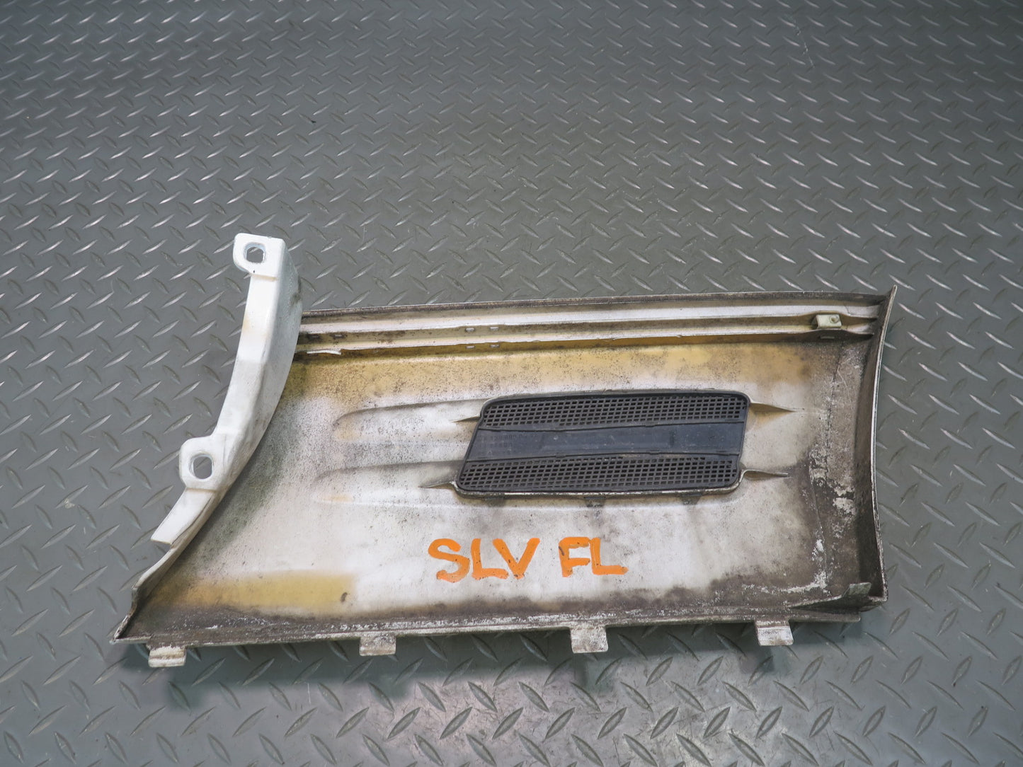 94-02 Mercedes R129 SL Front Left Fender Trim Molding Panel 1296901740 OEM