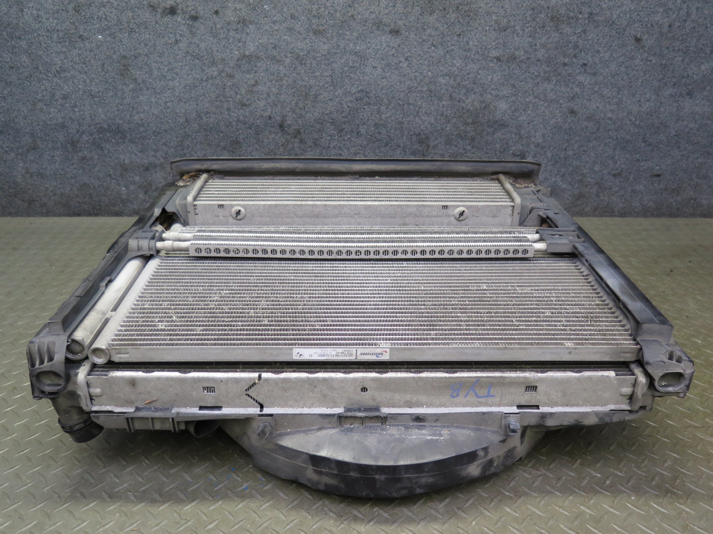 07-13 BMW E90 E93 335i N55 M/T Engine Radiator A/C Condenser Oil Cooler Fan OEM