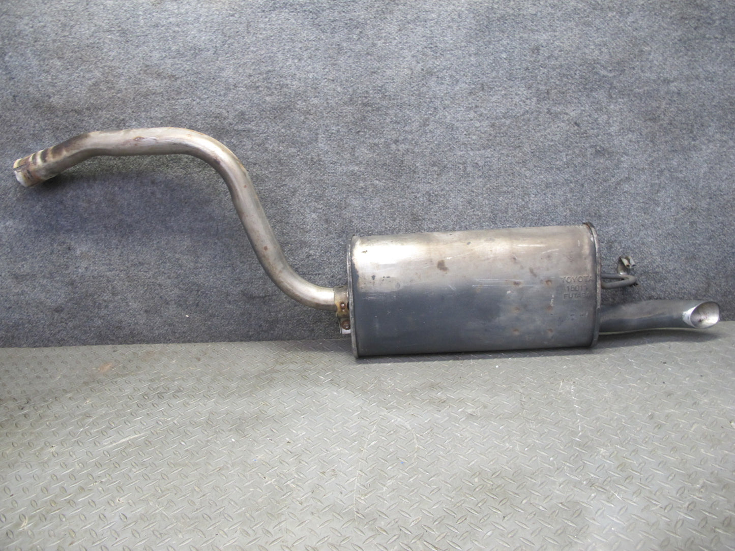 98-00 Lexus UCF20L LS400 Set of 2 Rear Left & Right Exhaust Muffler OEM