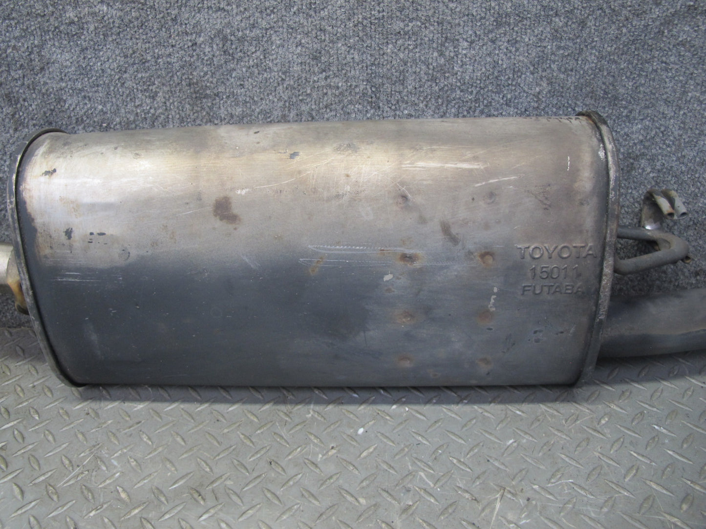 98-00 Lexus UCF20L LS400 Set of 2 Rear Left & Right Exhaust Muffler OEM