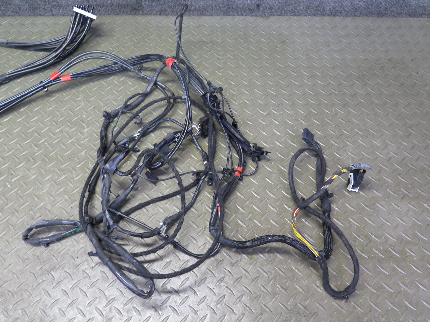 08-13 BMW E88 135i Convert TOP Roof Hydraulic Hose Line & Wiring Harness Set OEM