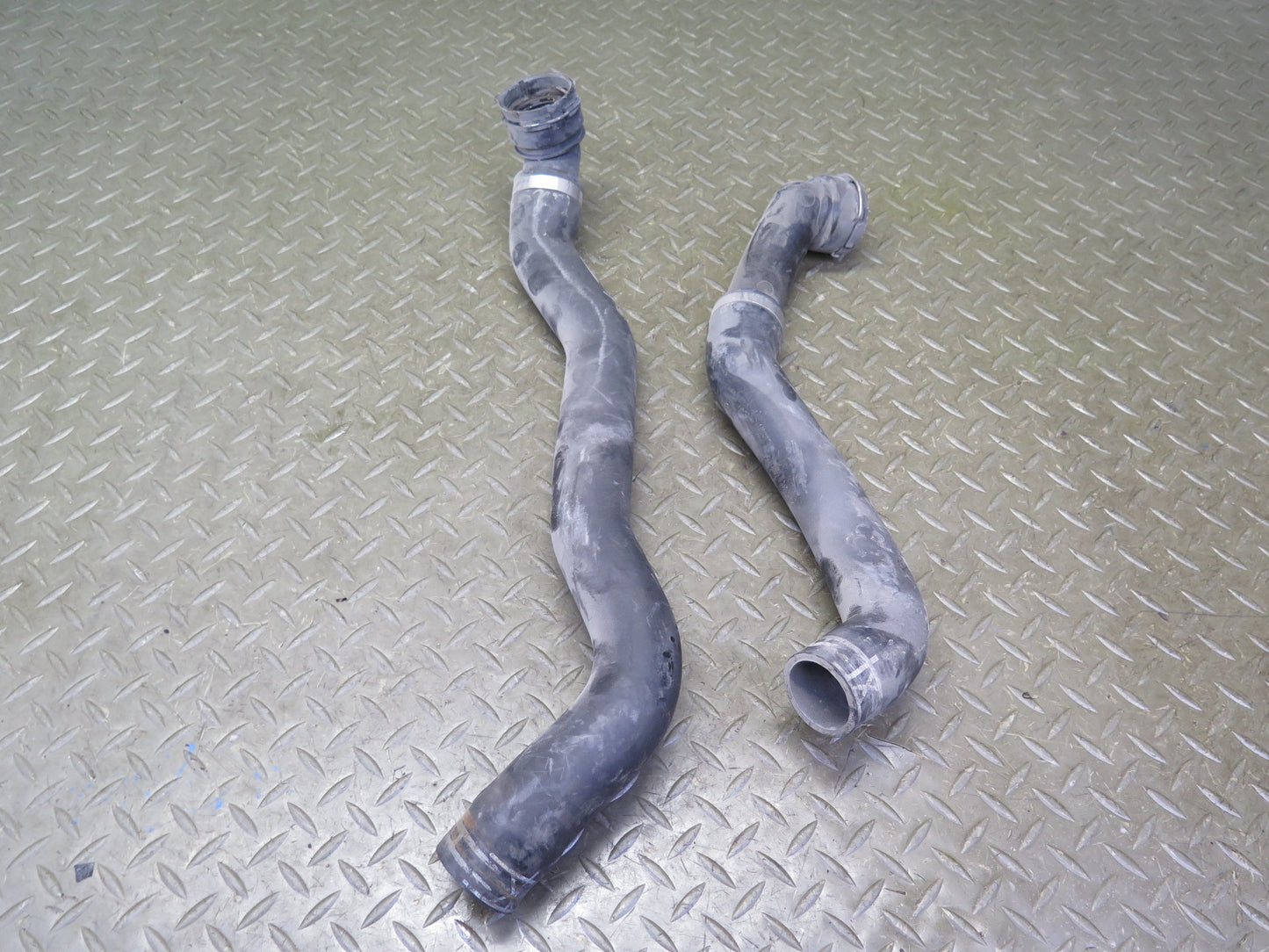 08-10 Porsche Cayenne 957 4.8L M48.51 Engine Motor Coolant Hose Pipe Line Set
