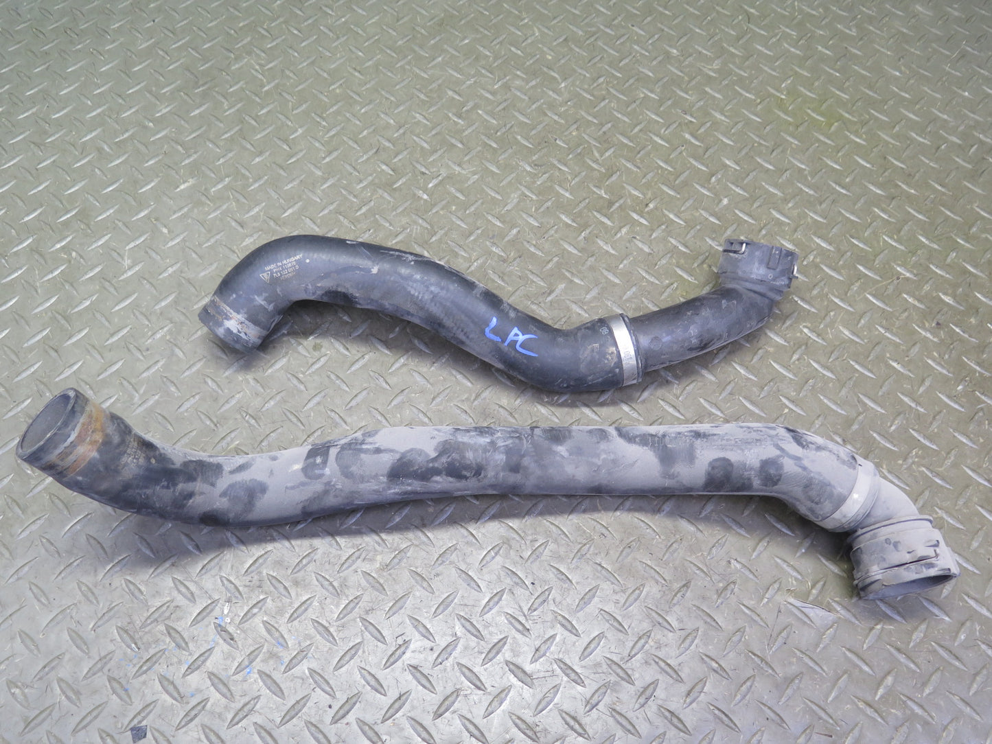 08-10 Porsche Cayenne 957 4.8L M48.51 Engine Motor Coolant Hose Pipe Line Set