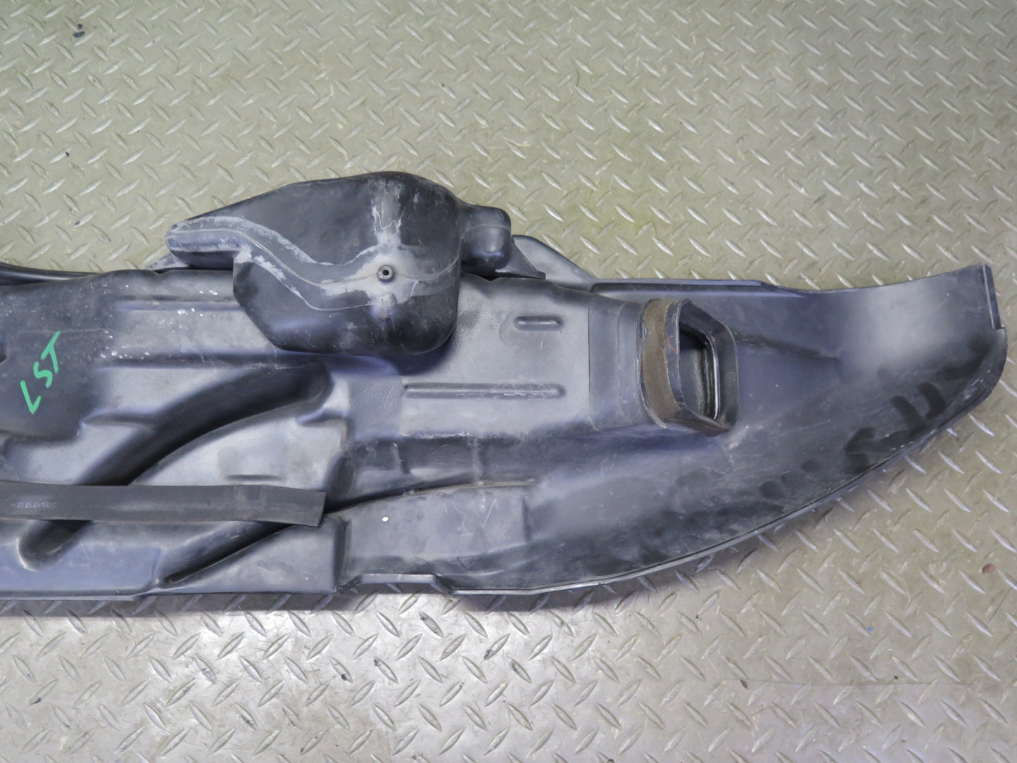 98-00 Lexus UCF20L LS400 Air Intake Resonator Duct Hose Pipe 17750-50020 OEM