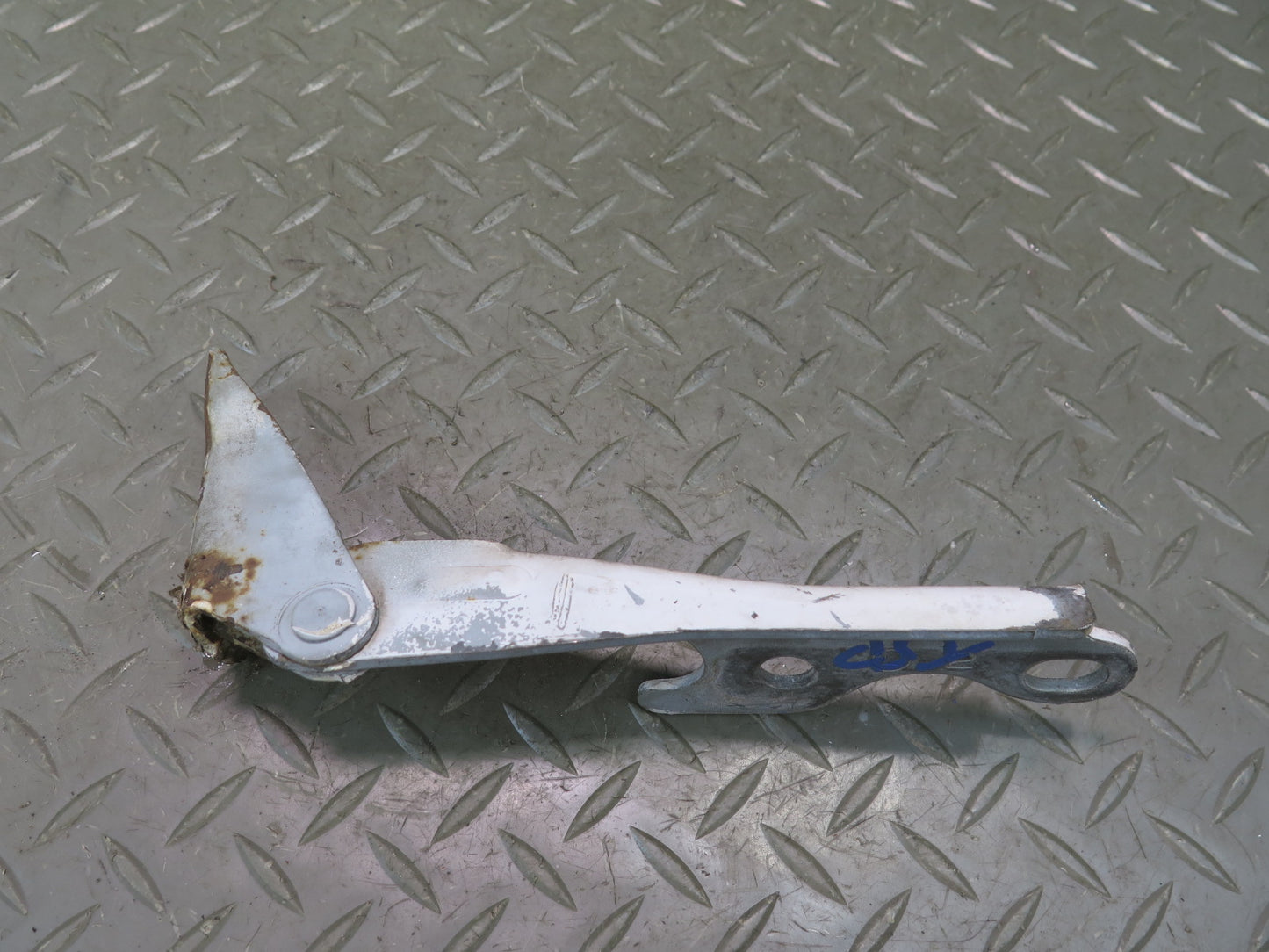 86-92 Toyota Supra MA70L Set of 2 Front Left & Right Hood Hinge White OEM
