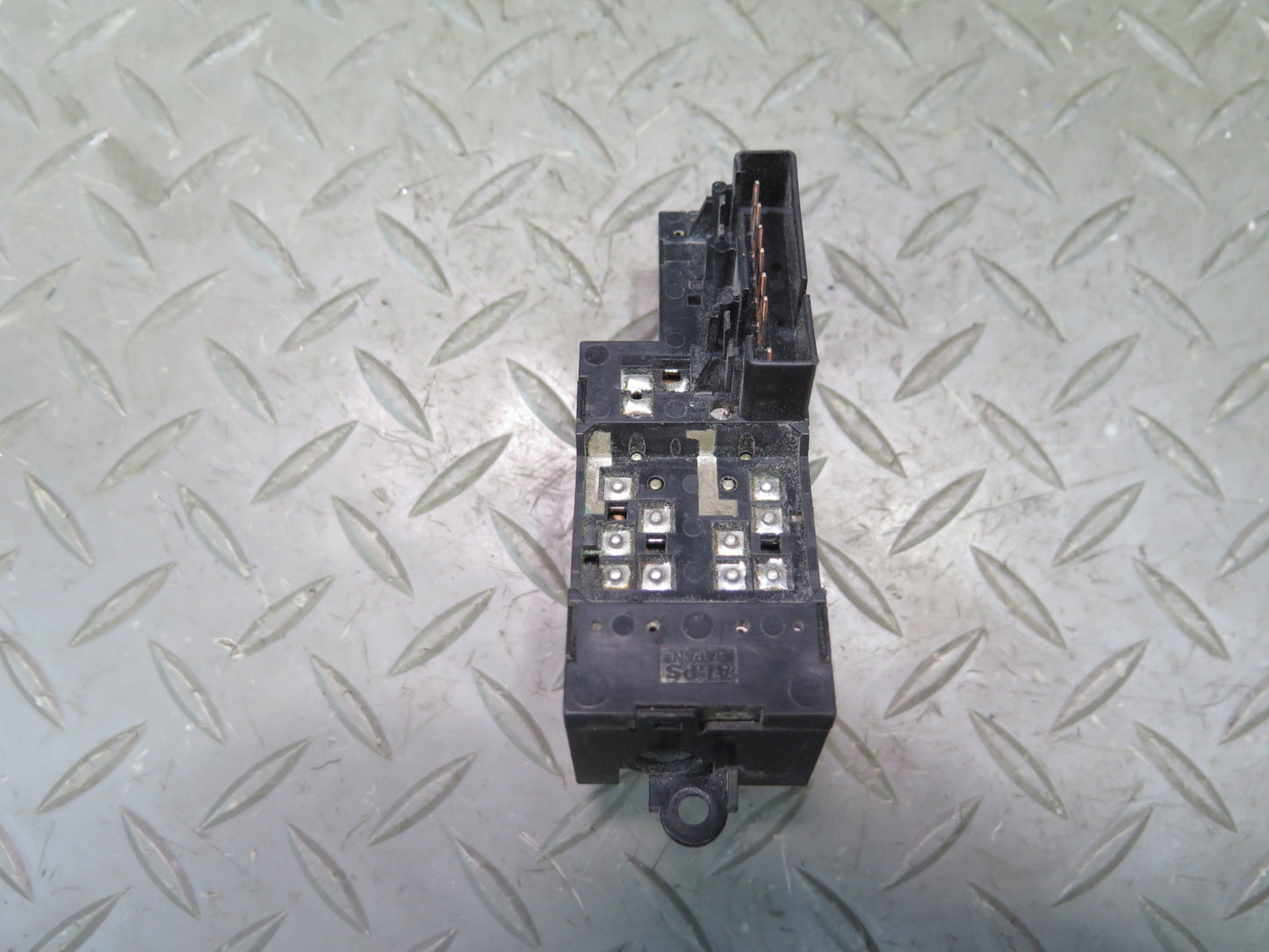 90-91 Chevrolet Corvette C4 Left Driver Door Window Switch 10098482 OEM