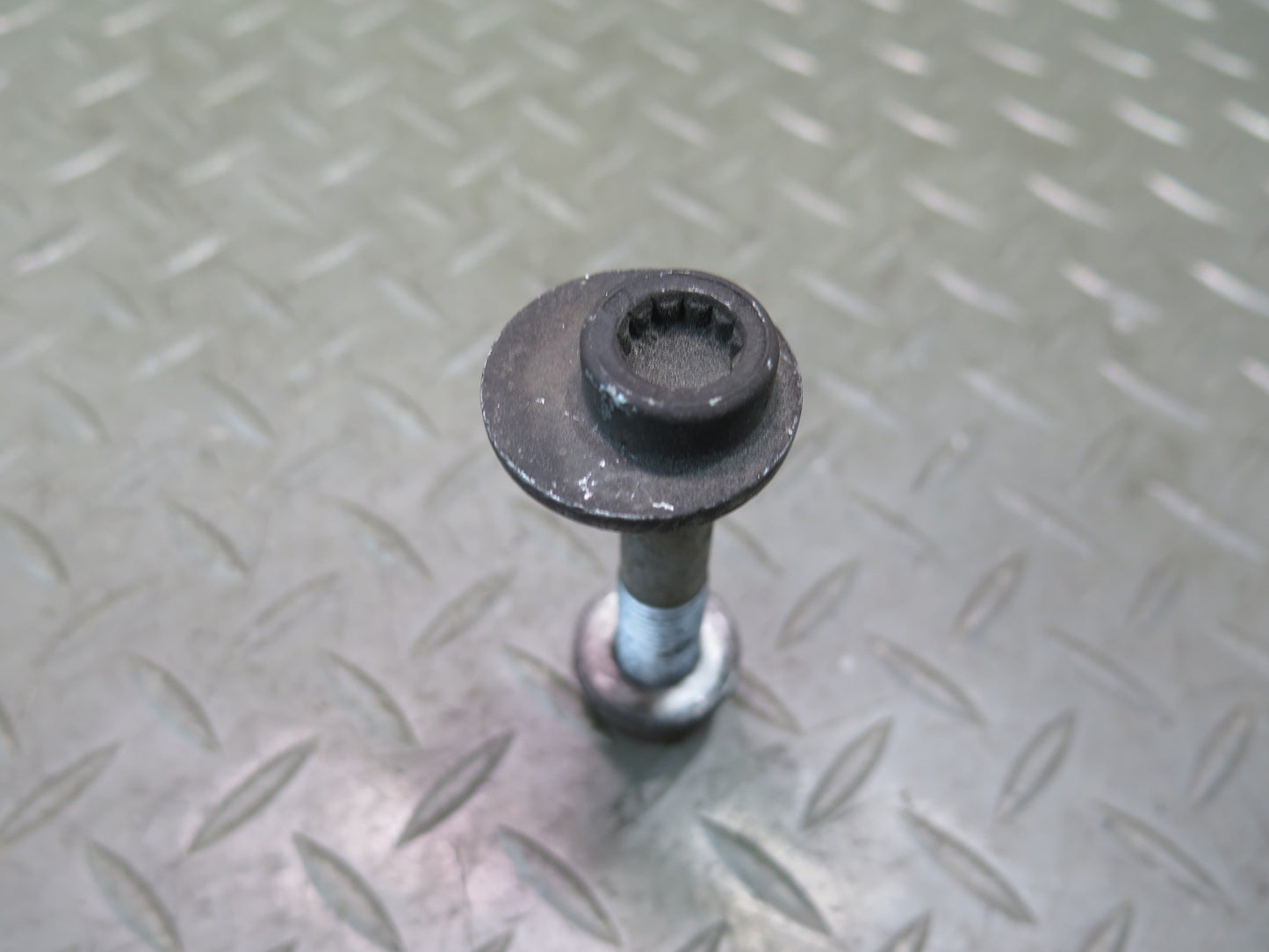 94-02 Mercedes R129 Sl-class Set of 2 Rear Suspension Eccentric Camber Bolt OEM
