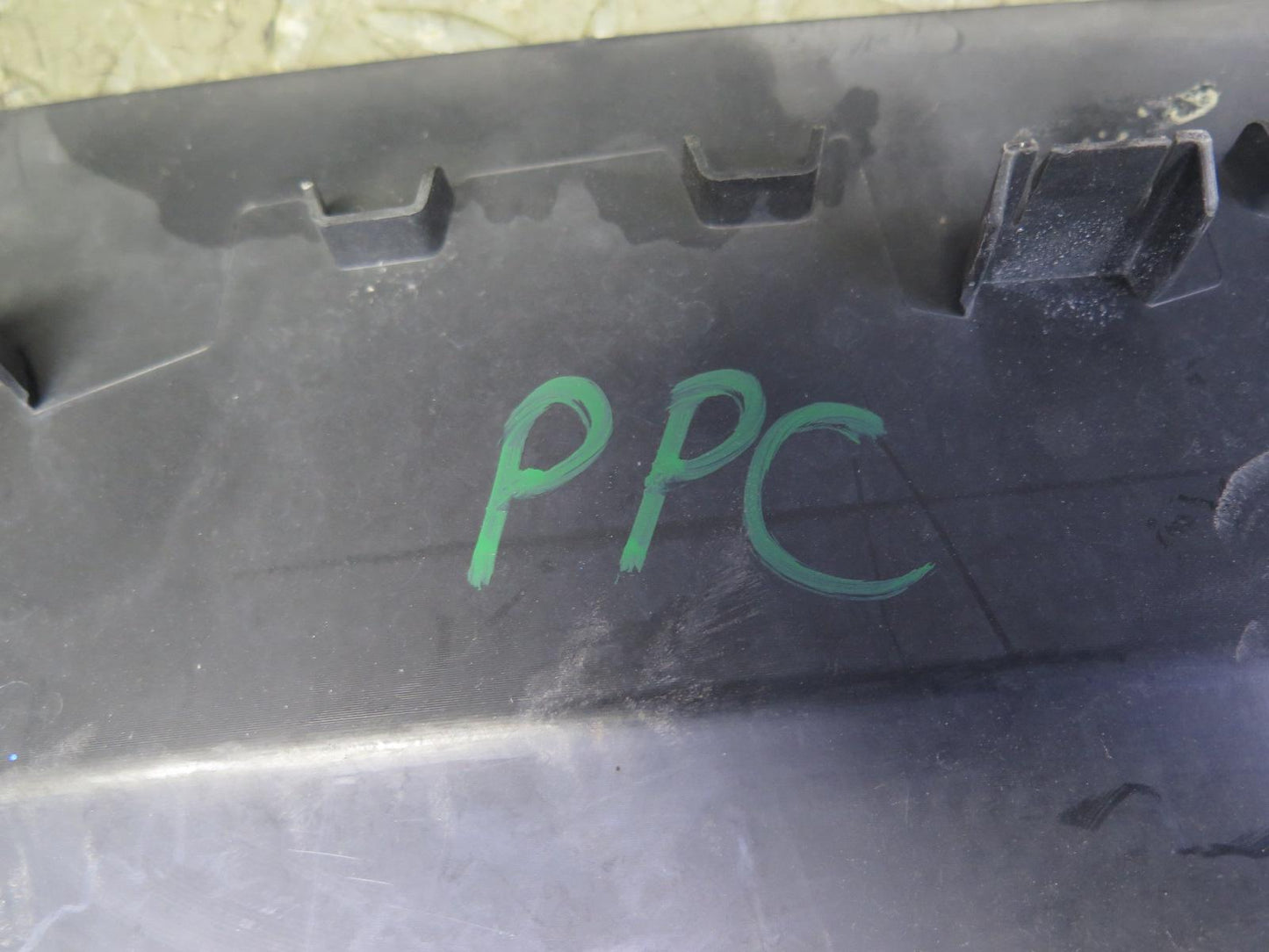 2011-2014 Porsche Cayenne 958 Center Under Hood Engine Bay Cover Trim Panel