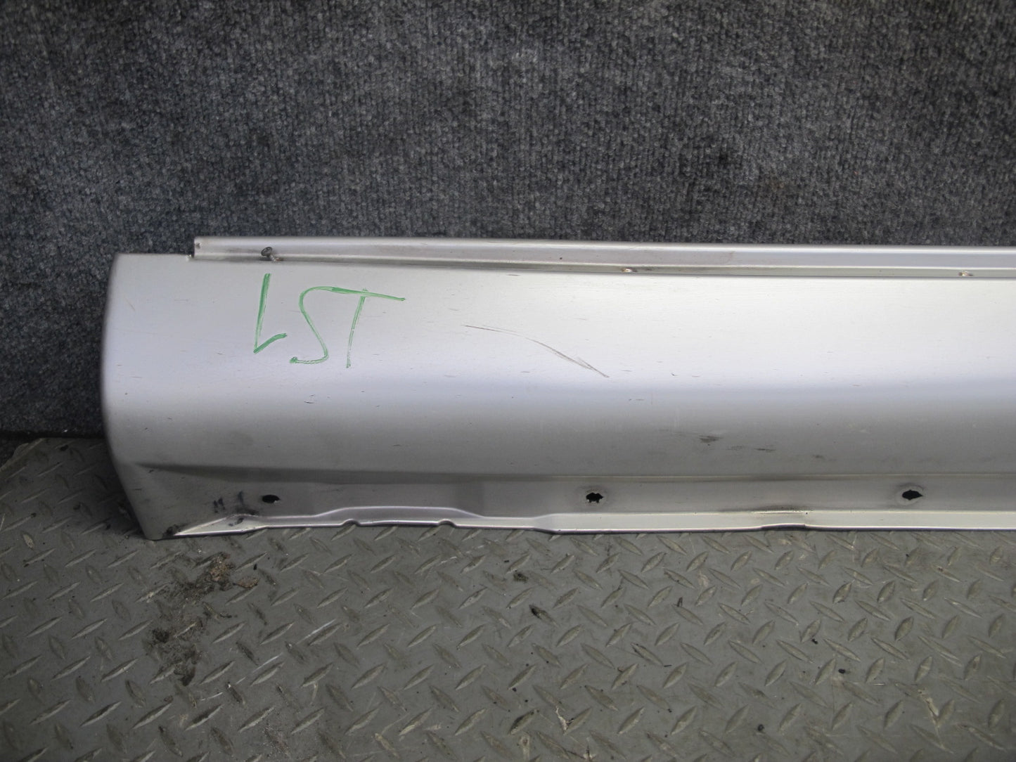 98-00 Lexus UCF20L LS400 Set of 4 Left & Right Skirt Rocker Panel Molding OEM
